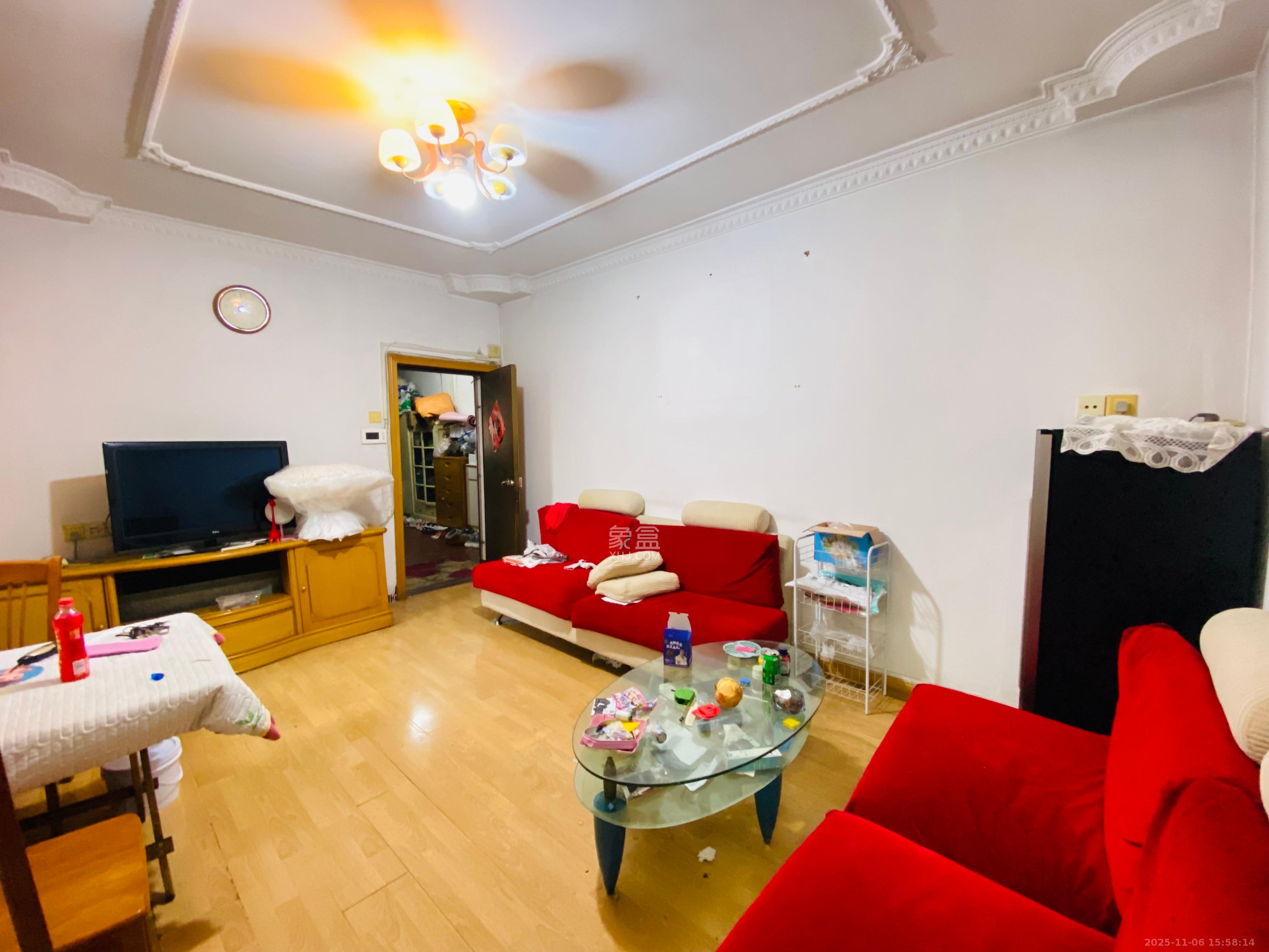 侯家塘有色研究院（长沙有色大院）  3室2厅1卫    2500.0元/月