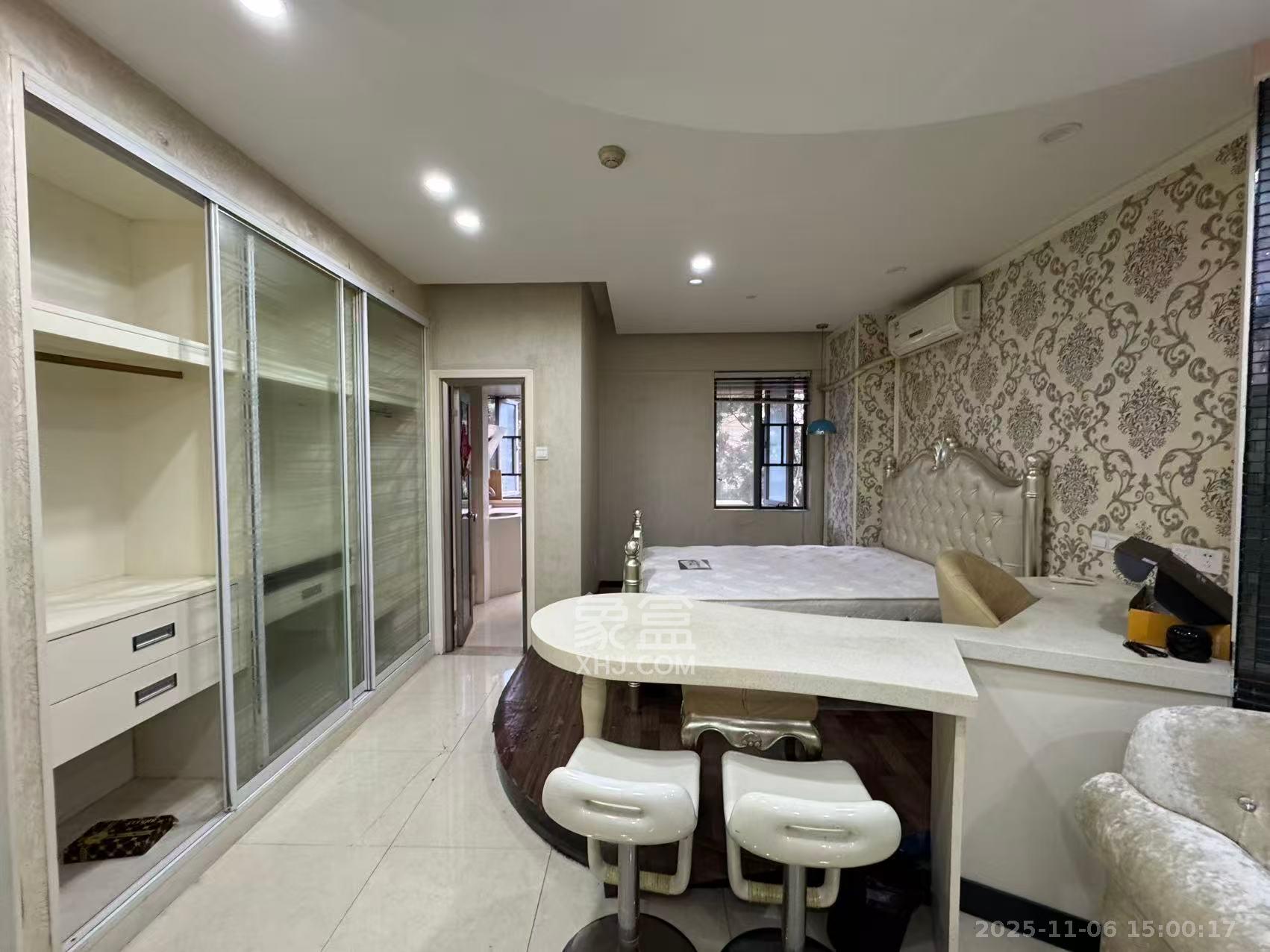 万博汇  1室1厅1卫    1700.0元/月室内图