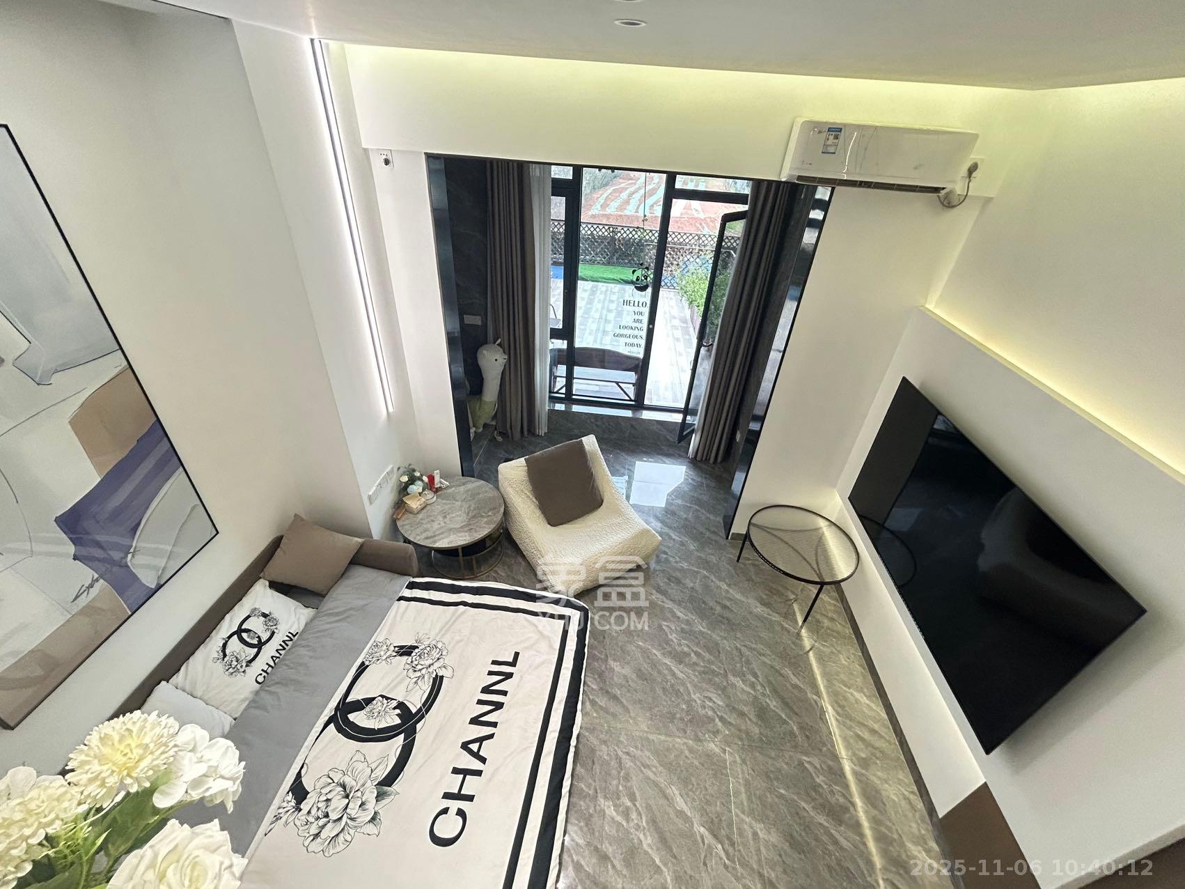 环亚高铁芯城 1室1厅1卫 2800.0元/月 环亚高铁芯城 1室1厅1卫 2800.0元/月室内图