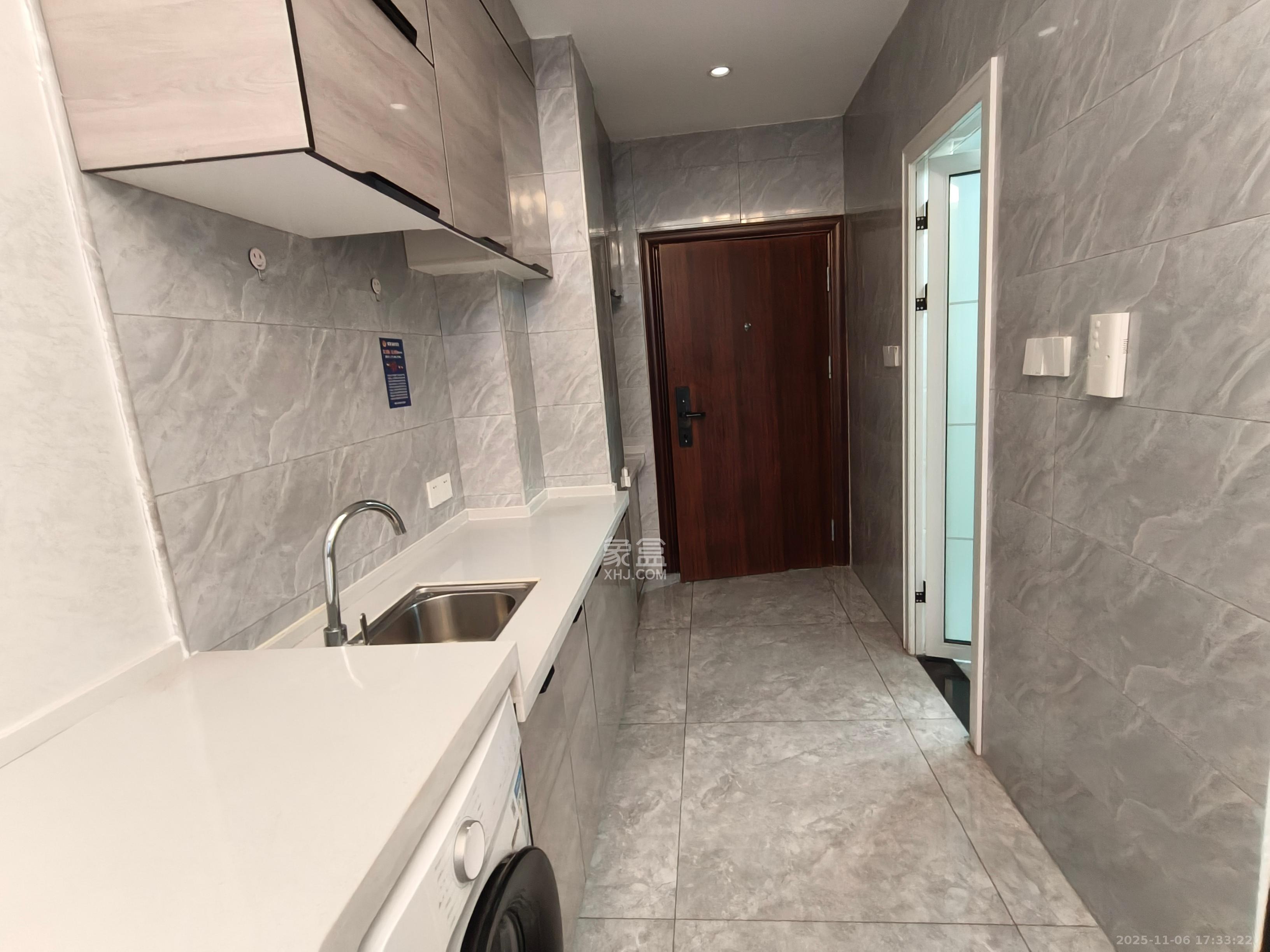 长沙高铁吾悦广场 1室1厅1卫 1500.0元/月 长沙高铁吾悦广场 1室1厅1卫 1500.0元/月室内图