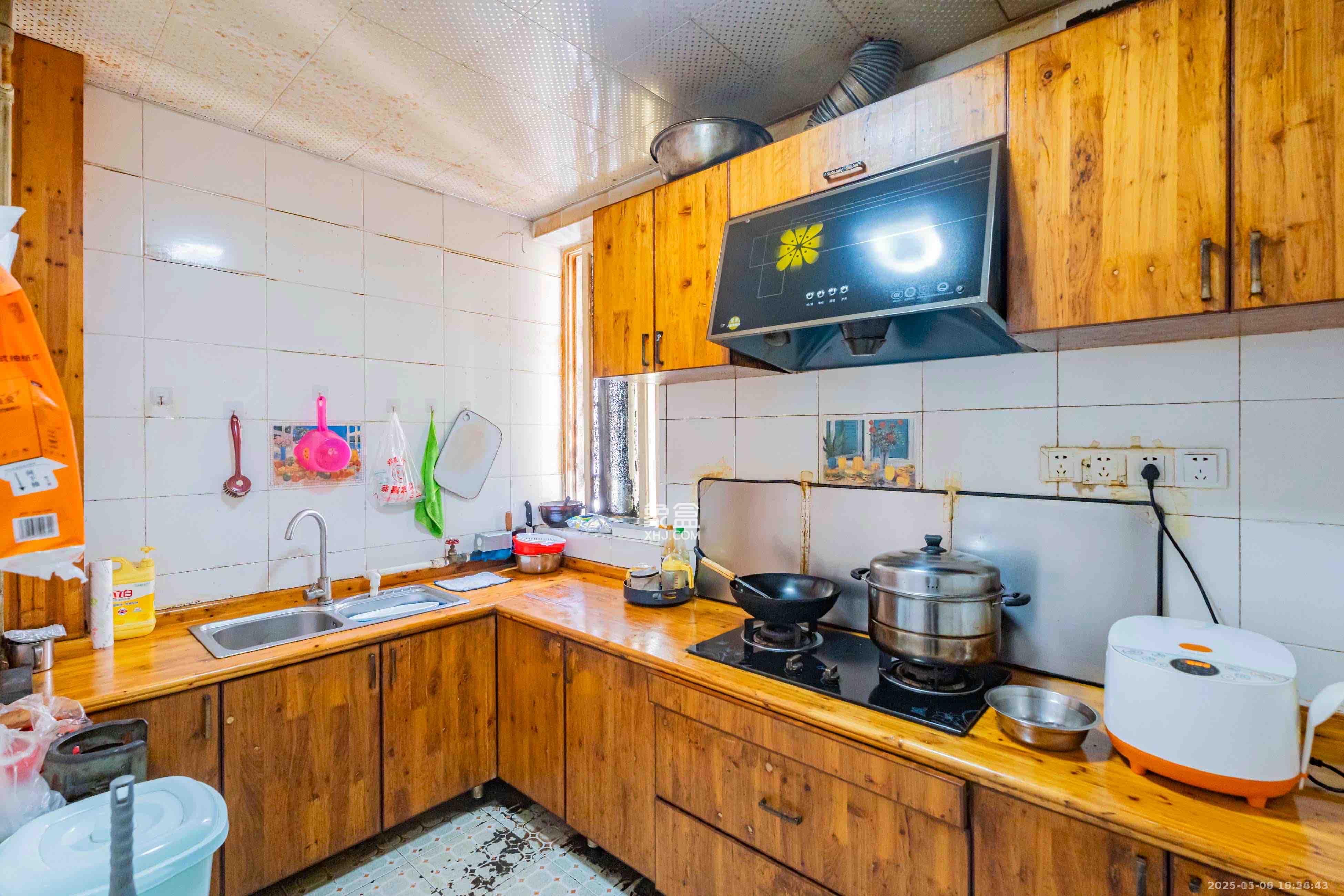 德雅苑 2室2厅1卫 1600.0元/月 德雅苑 2室2厅1卫 1600.0元/月室内图