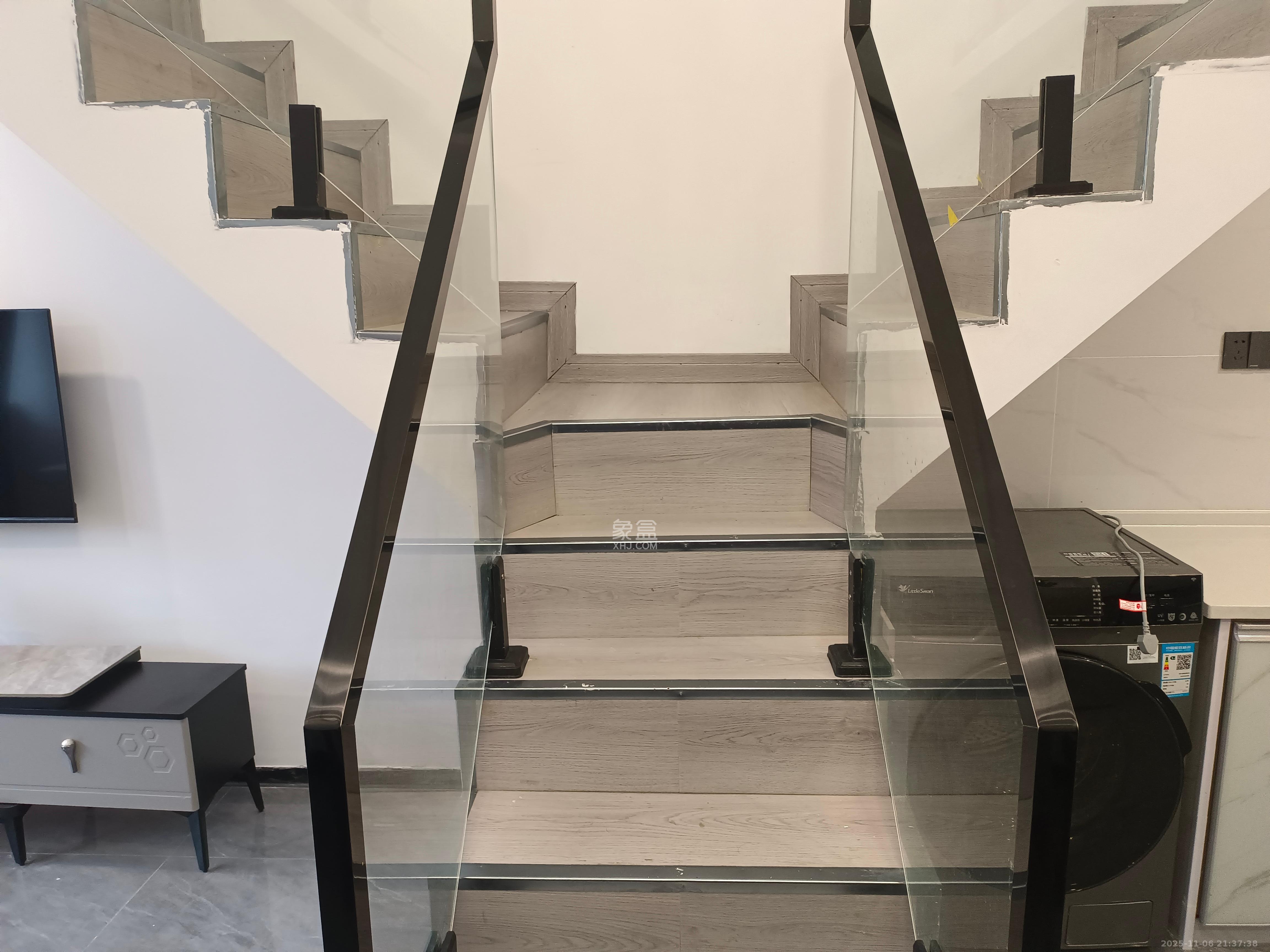 太阳城  2室2厅1卫    1600.0元/月室内图