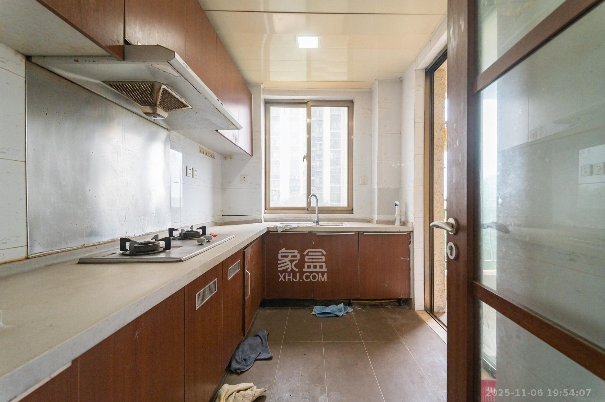 碧桂园威尼斯城 3室2厅2卫 72.0万 碧桂园威尼斯城 3室2厅2卫 72.0万厨房