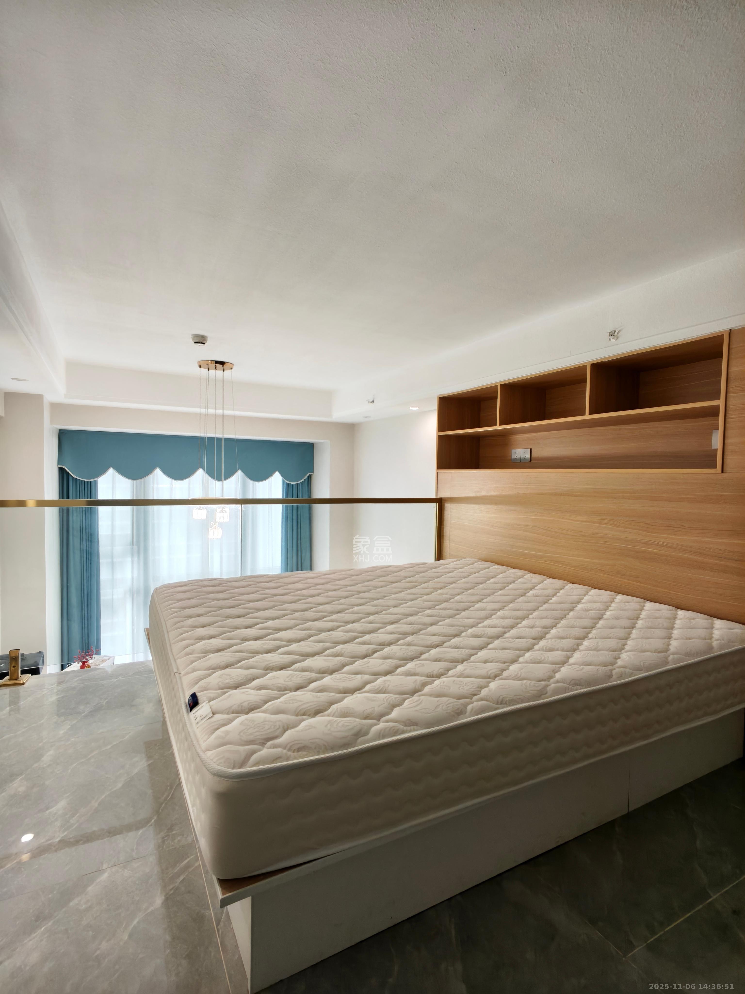 龙湖铂金岛  1室1厅1卫    2000.0元/月室内图