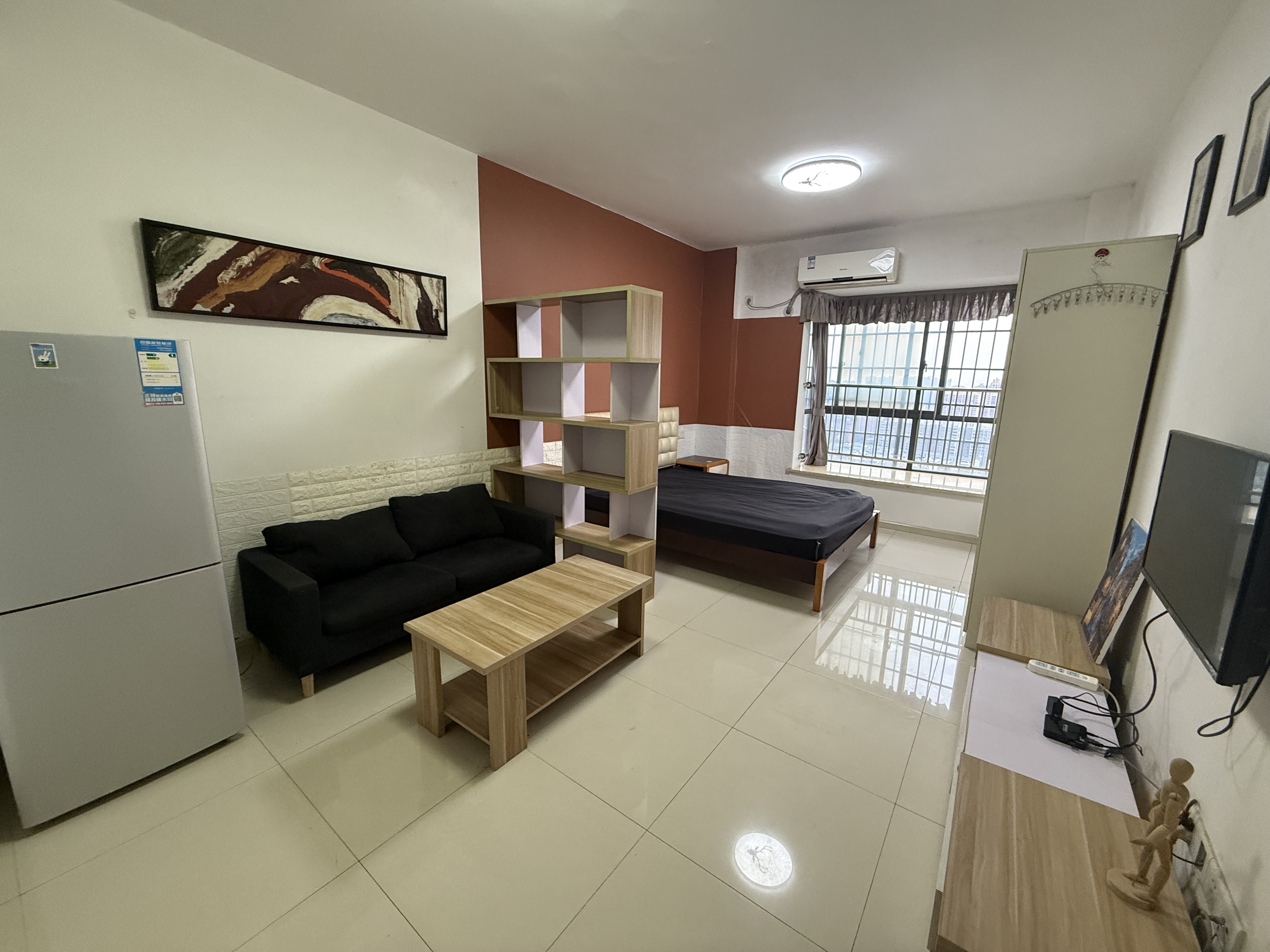 尚书房  1室0厅0卫    1500.0元/月