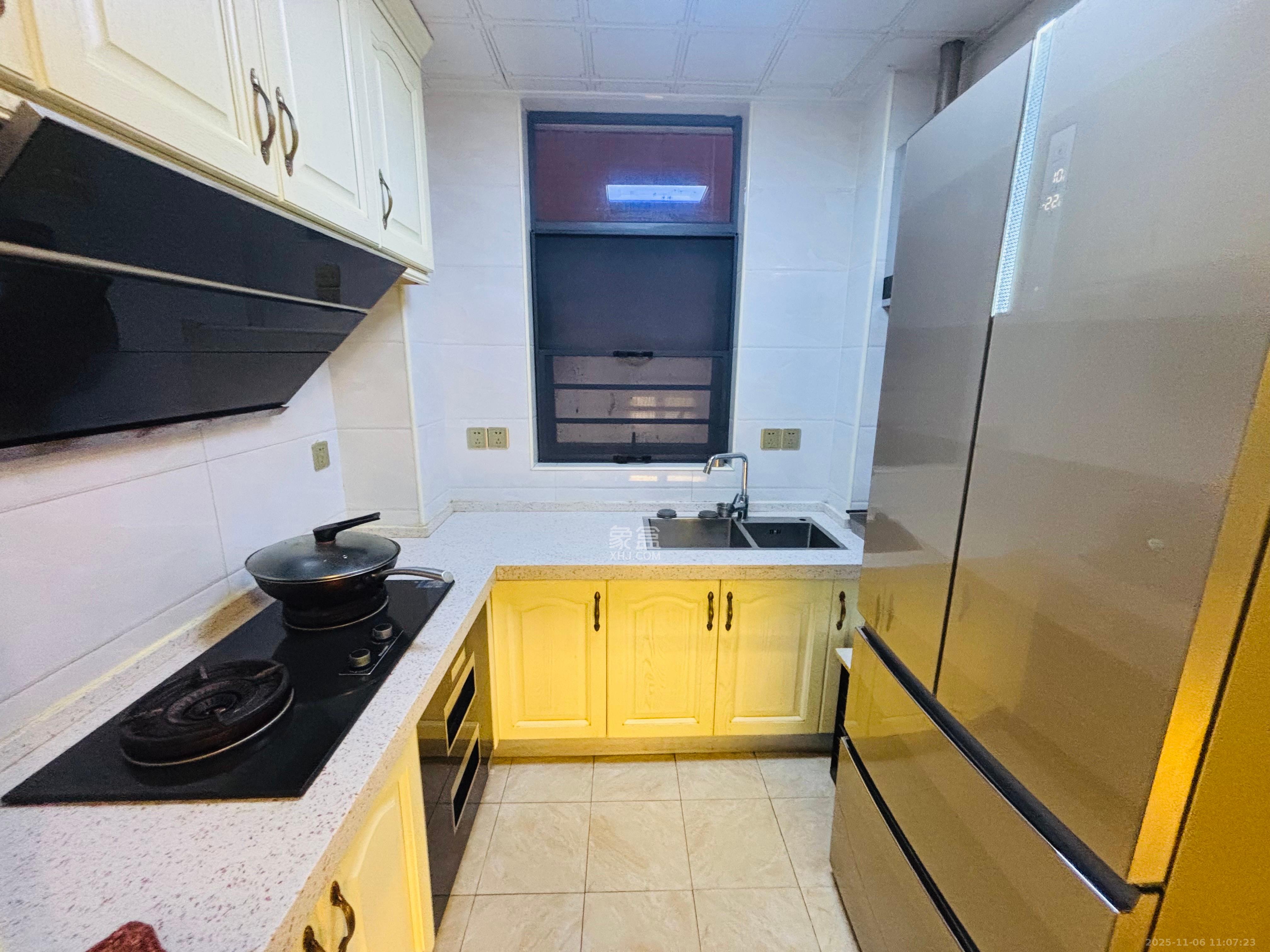 钱隆首府(福晟御园) 3室1厅1卫 2800.0元/月 钱隆首府(福晟御园) 3室1厅1卫 2800.0元/月室内图