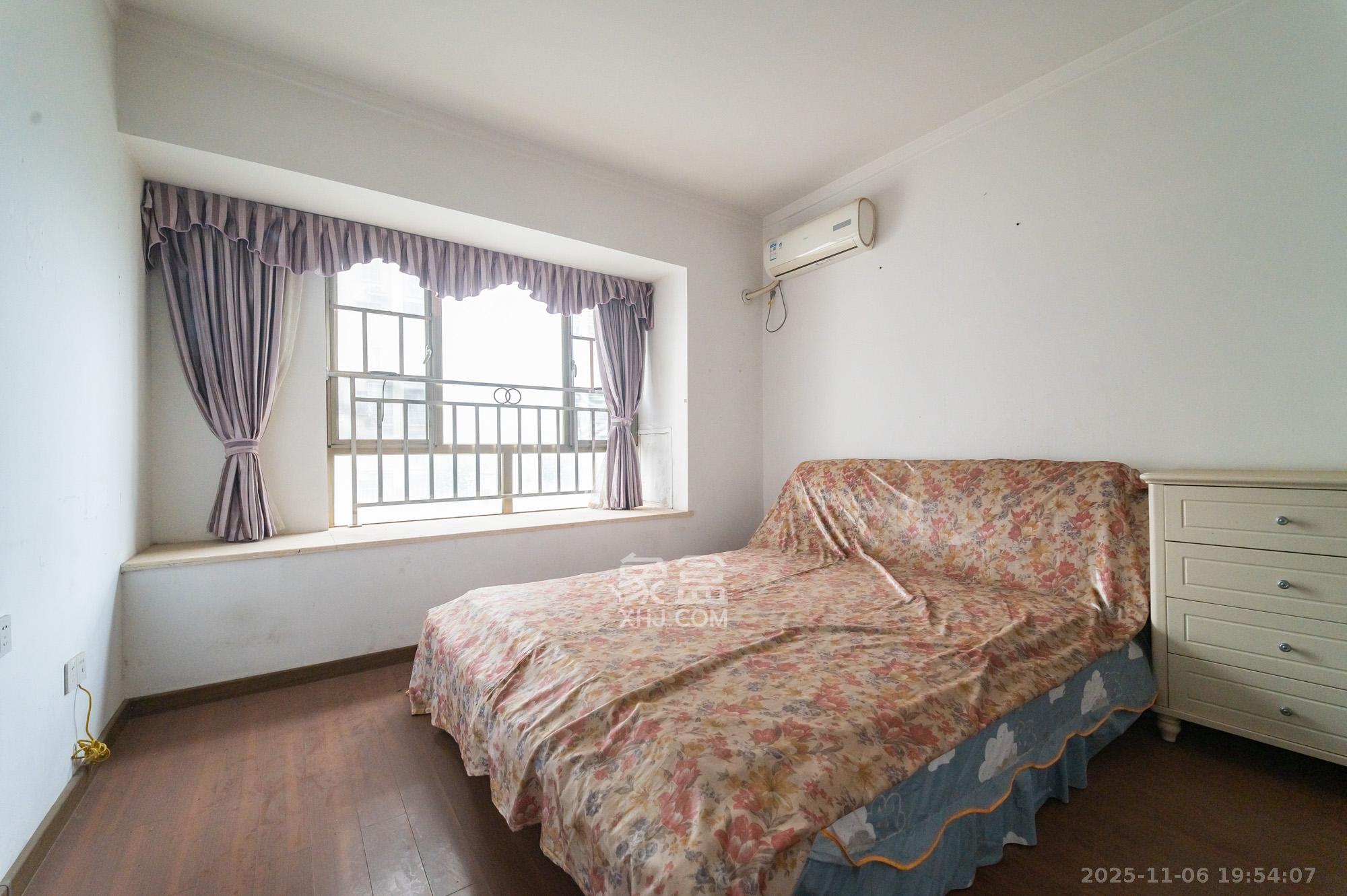 碧桂园威尼斯城 3室2厅2卫 72.0万 碧桂园威尼斯城 3室2厅2卫 72.0万卧室