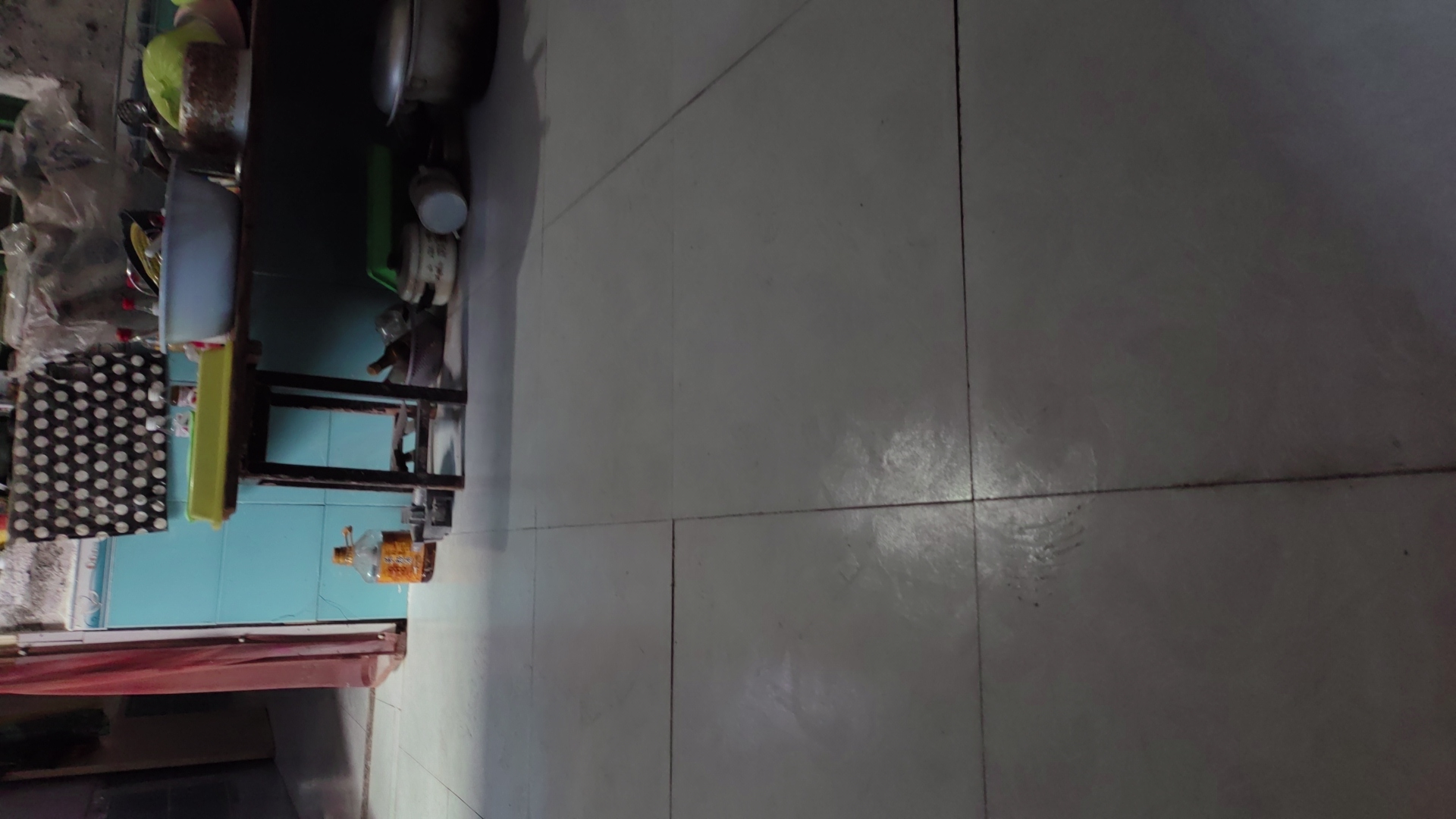 市中心散盘 4室2厅2卫 65.8万 市中心散盘 4室2厅2卫 65.8万客厅