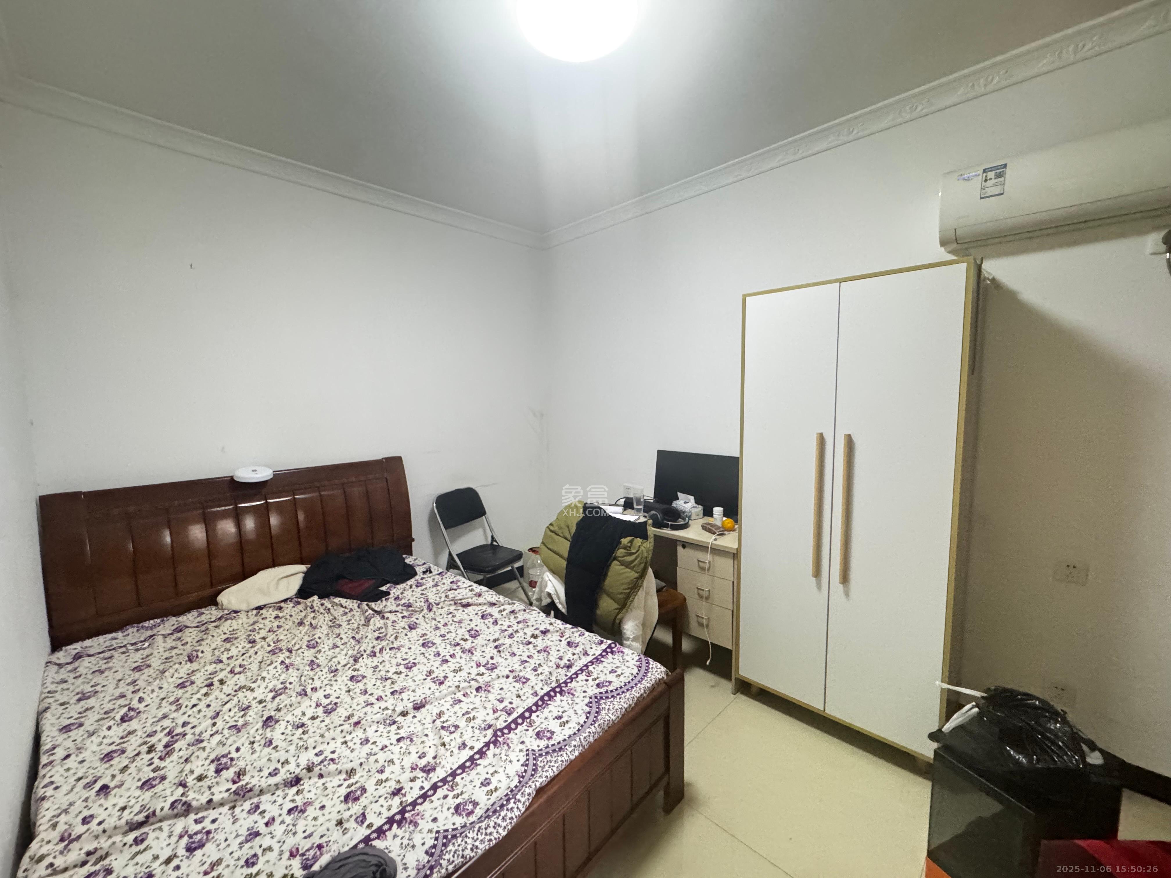 半山壹号 2室2厅1卫 2200.0元/月 半山壹号 2室2厅1卫 2200.0元/月室内图