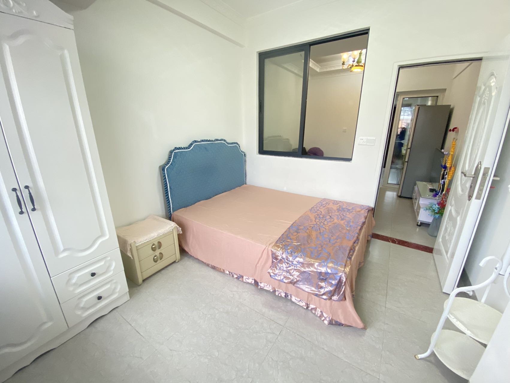 飞龙公寓  1室1厅1卫    1600.0元/月