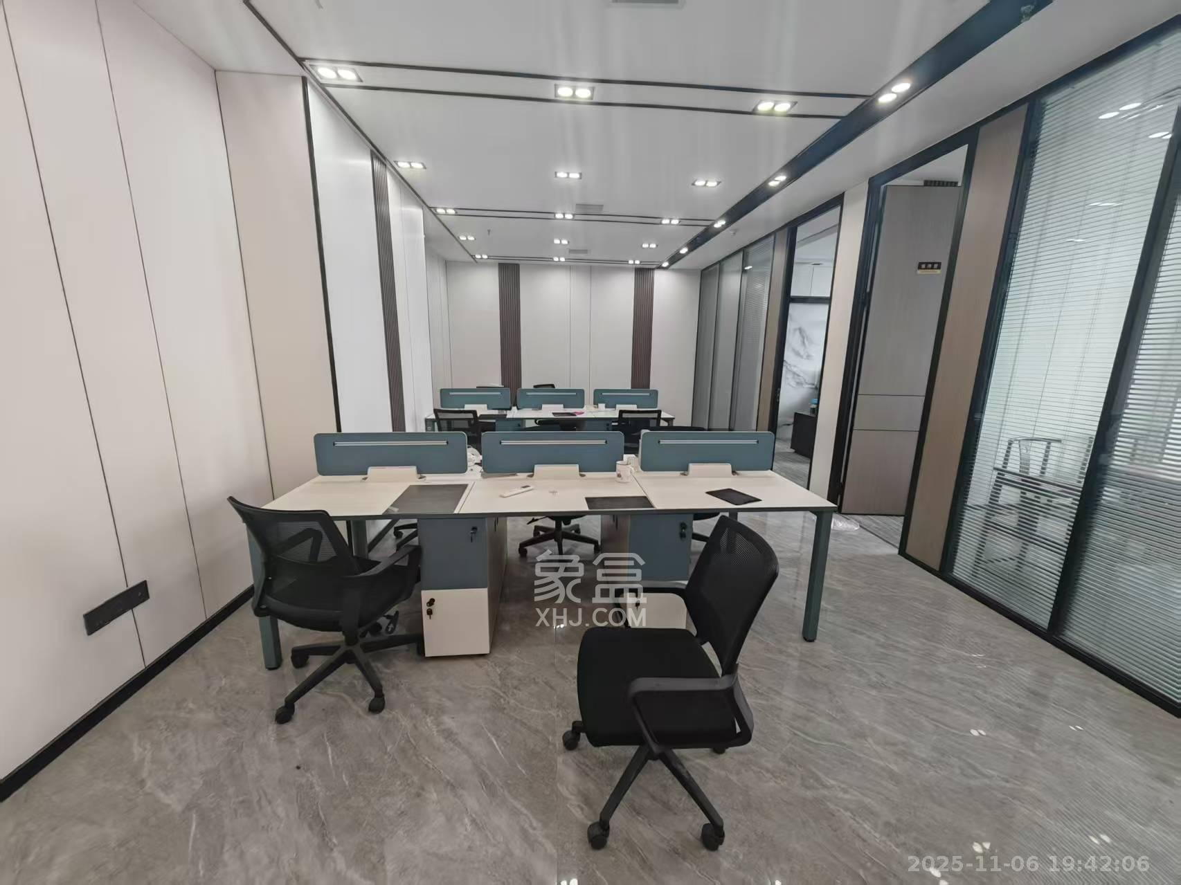 京武浪琴山三期(京武中心) 1室1厅1卫 8000.0元/月 京武浪琴山三期(京武中心) 1室1厅1卫 8000.0元/月室内图