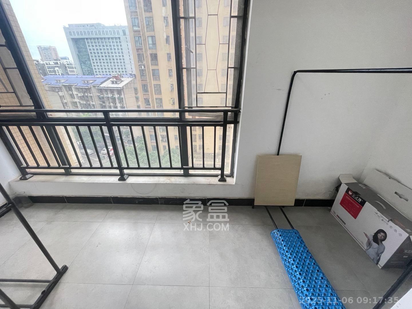 剑桥名门  1室1厅1卫    1400.0元/月室内图