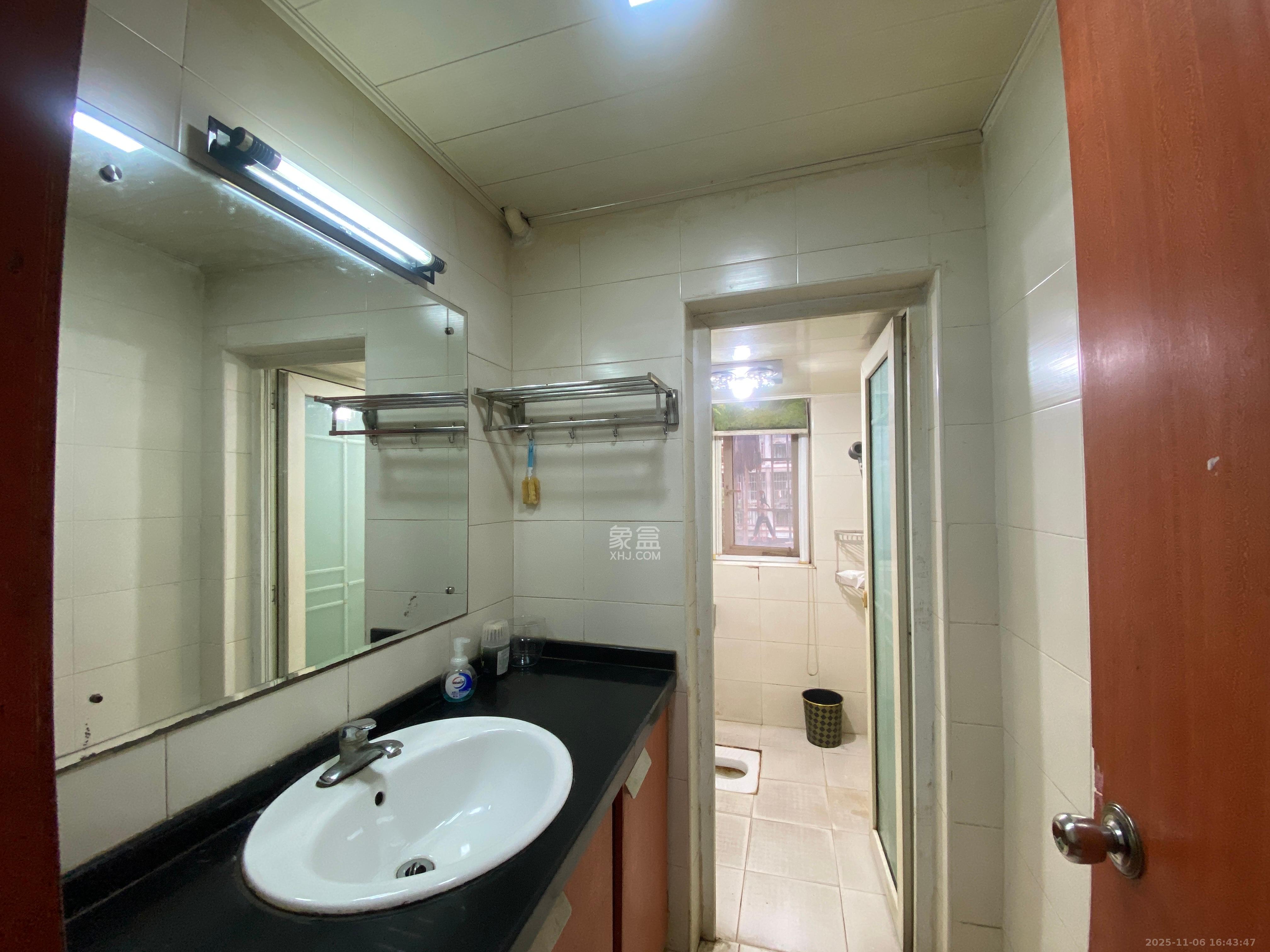 景环小区 2室2厅1卫 1600.0元/月 景环小区 2室2厅1卫 1600.0元/月室内图