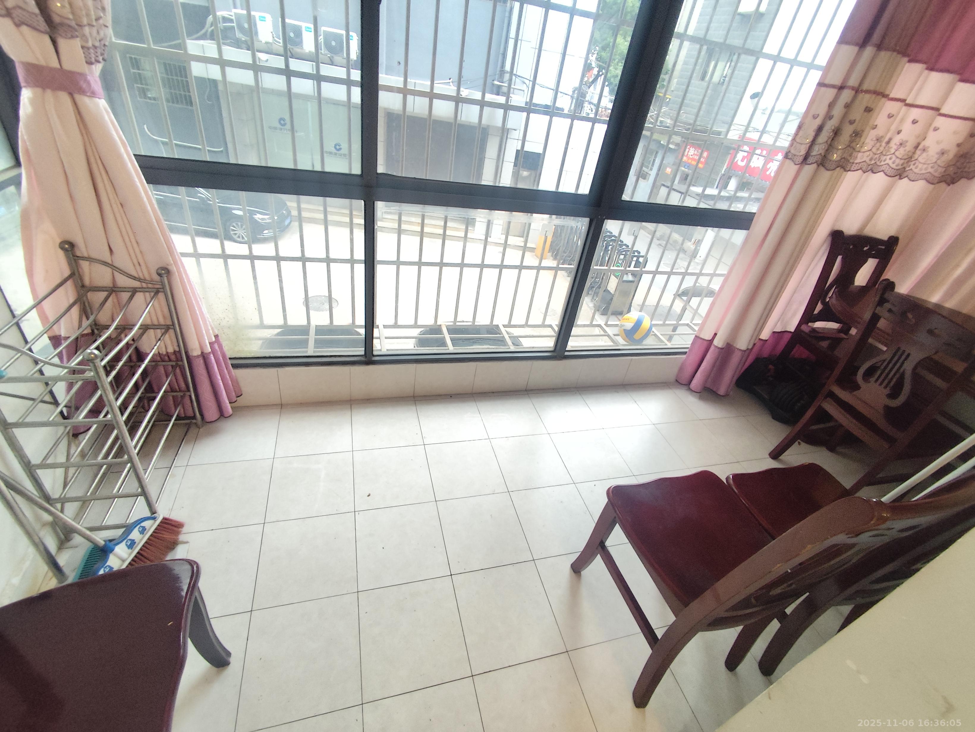 湘春路建行宿舍(佘家塘巷7号)  2室2厅1卫    2200.0元/月室内图