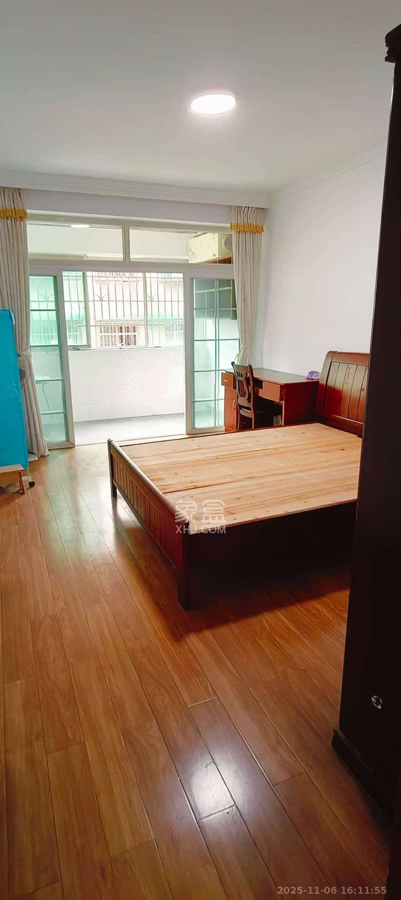 茶叶大市场“山水茗园”  2室2厅1卫    1300.0元/月室内图