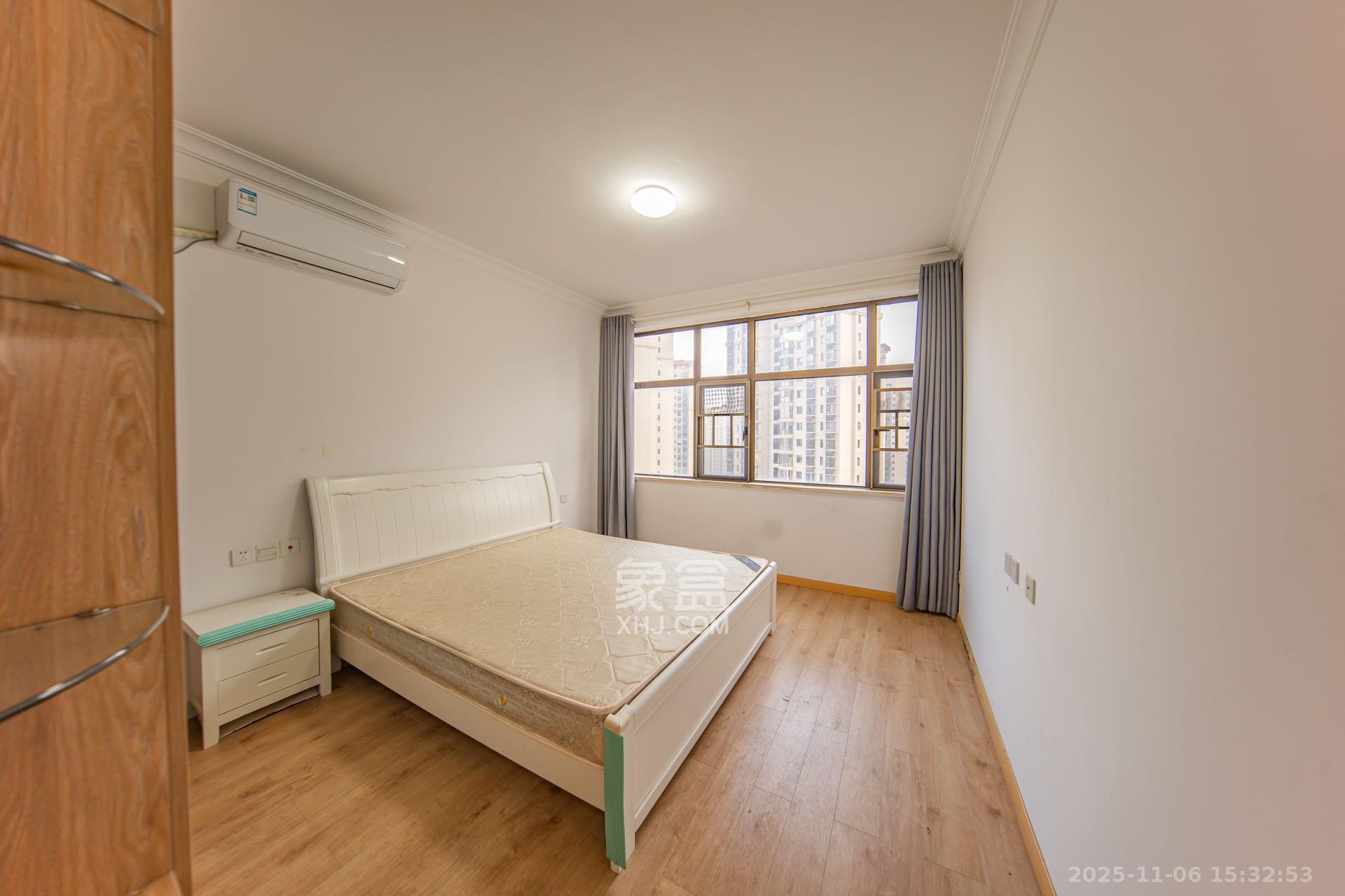 江山帝景哈佛  3室2厅1卫    1550.0元/月室内图