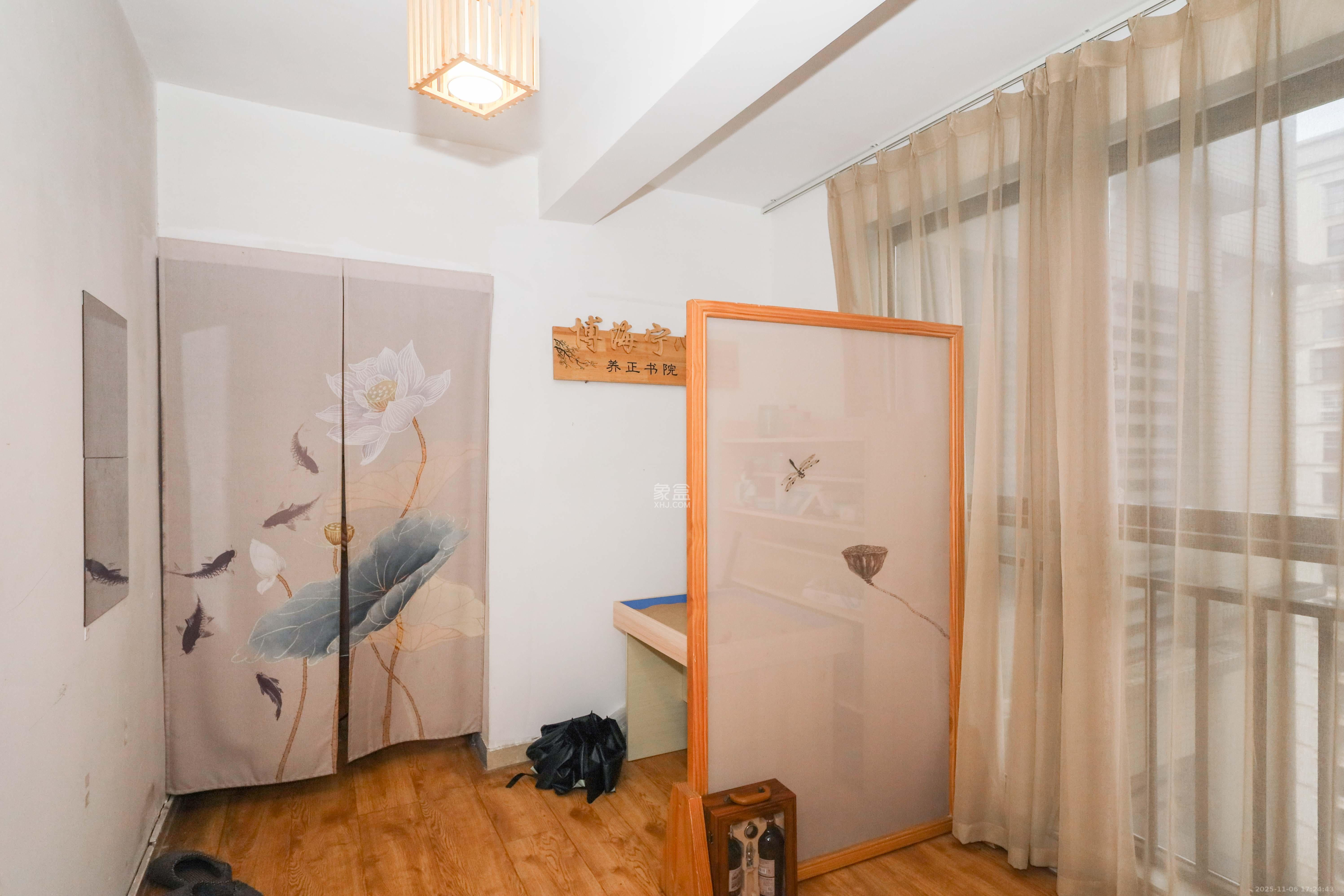 保利麓谷林语F区  3室2厅1卫    79.8万卧室