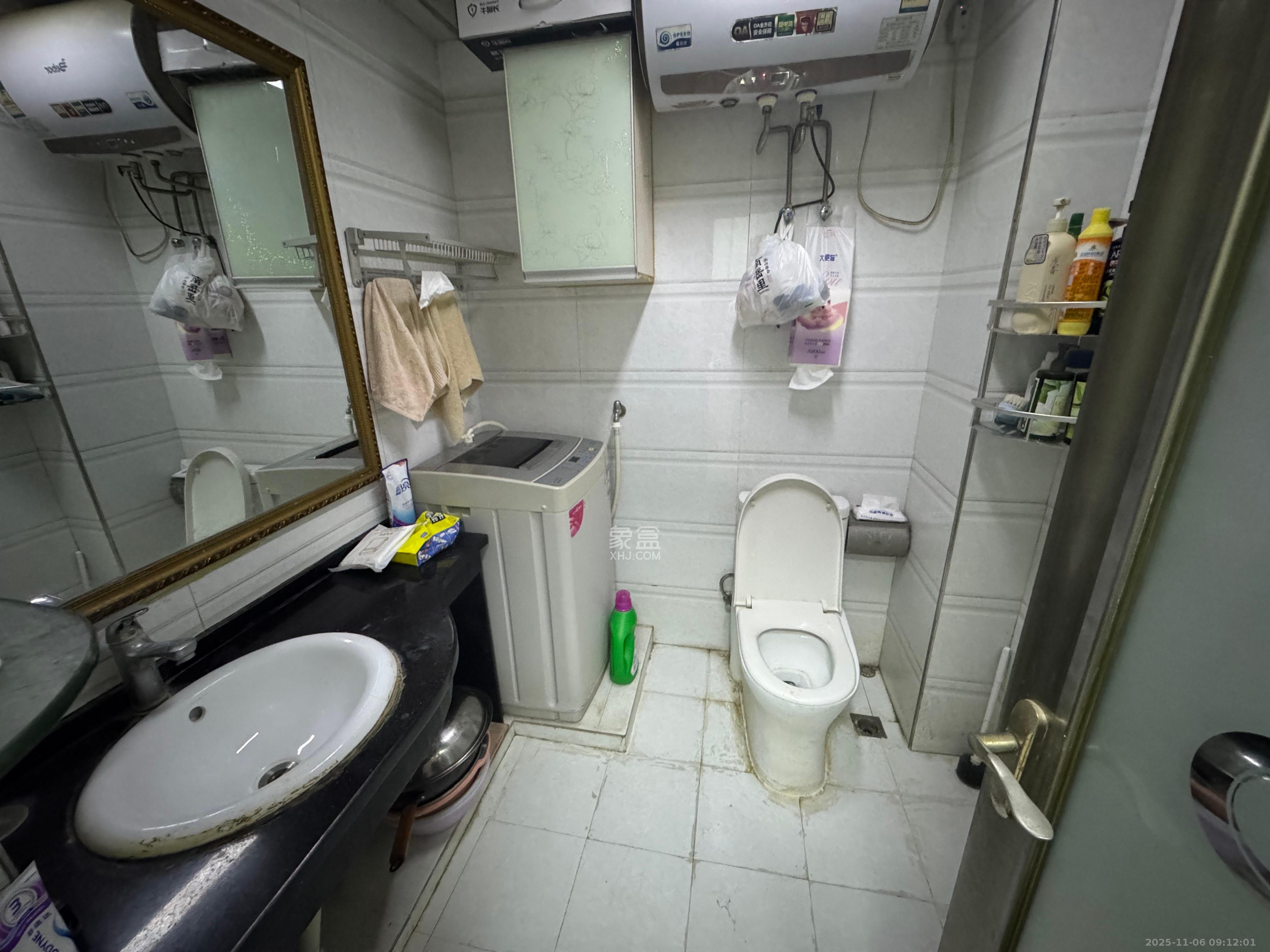 万象凯旋湾 1室1厅1卫 1500.0元/月 万象凯旋湾 1室1厅1卫 1500.0元/月室内图