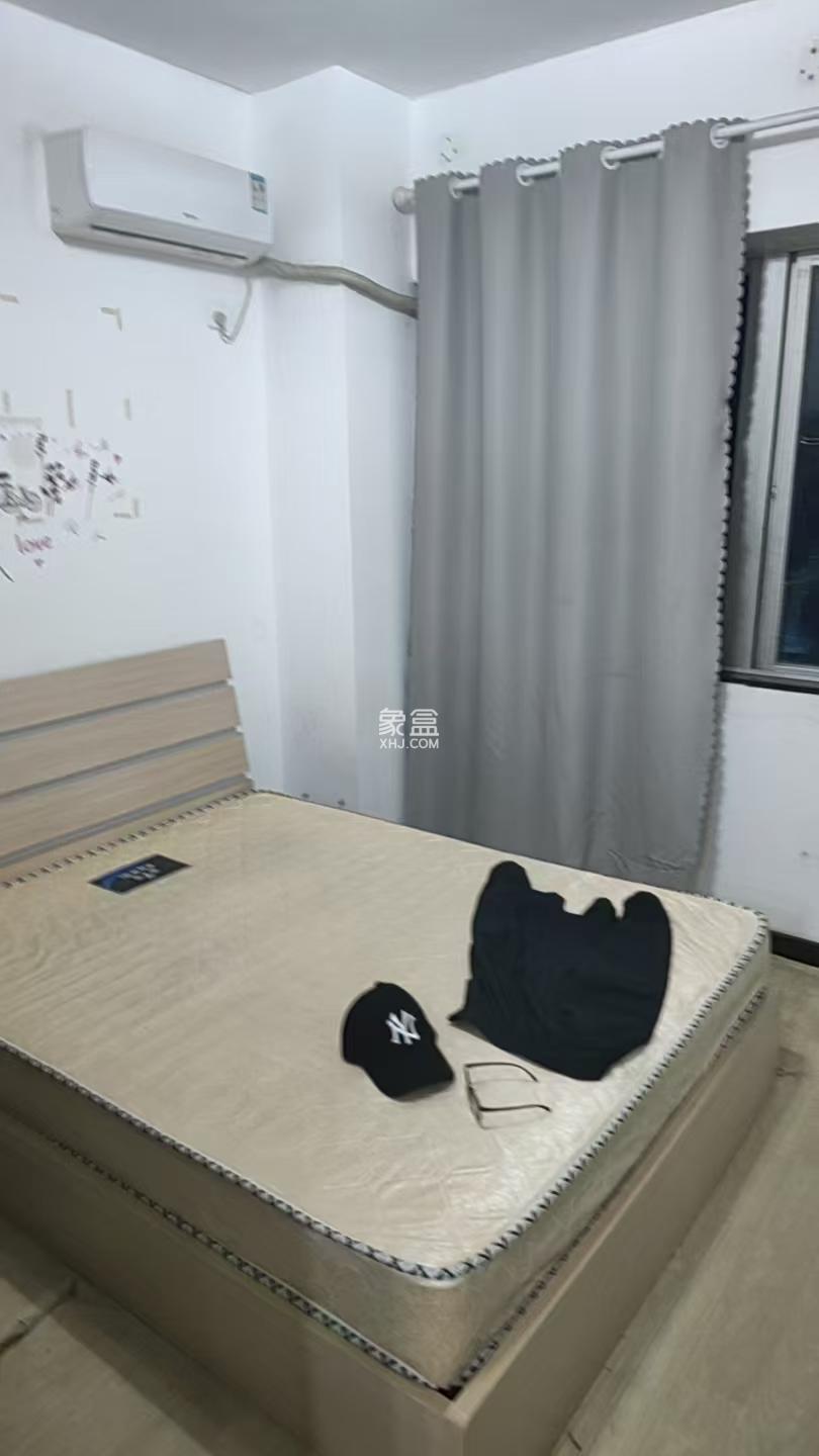 海富大厦 2室2厅1卫 1600.0元/月 海富大厦 2室2厅1卫 1600.0元/月室内图