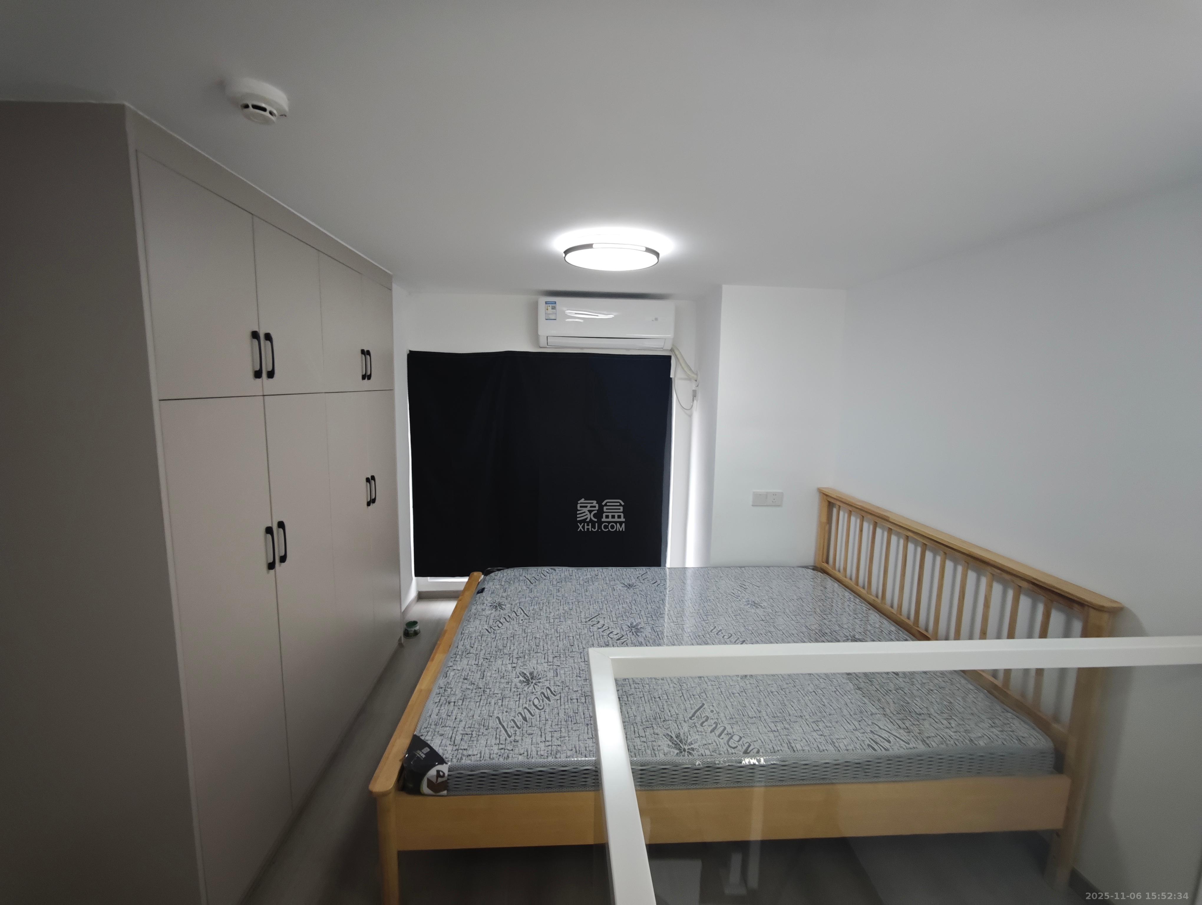 金地峯范  1室0厅0卫    2000.0元/月室内图