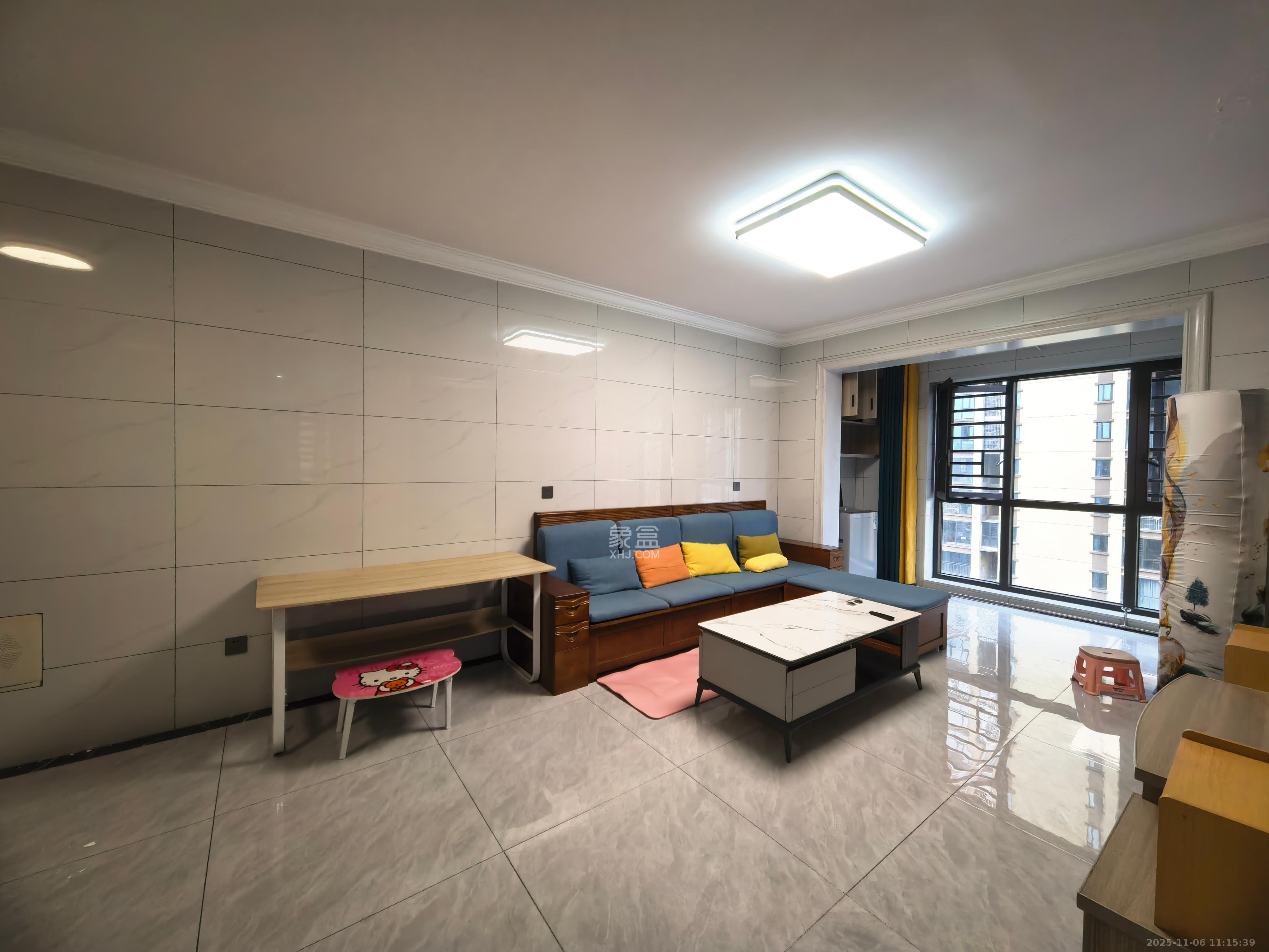 和润园三期  2室1厅1卫    2200.0元/月室内图