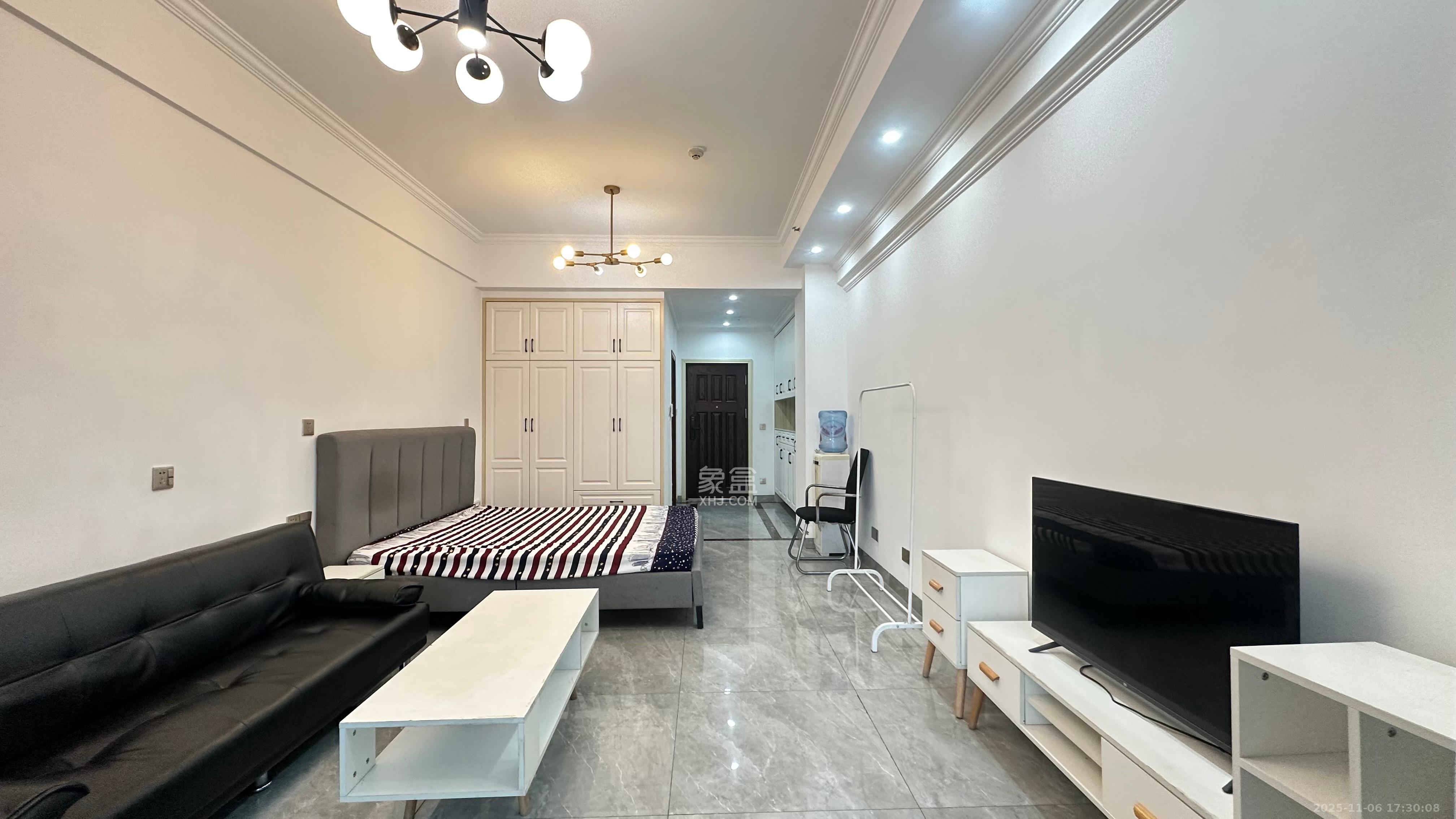 明发国际城  1室1厅1卫    1600.0元/月室内图