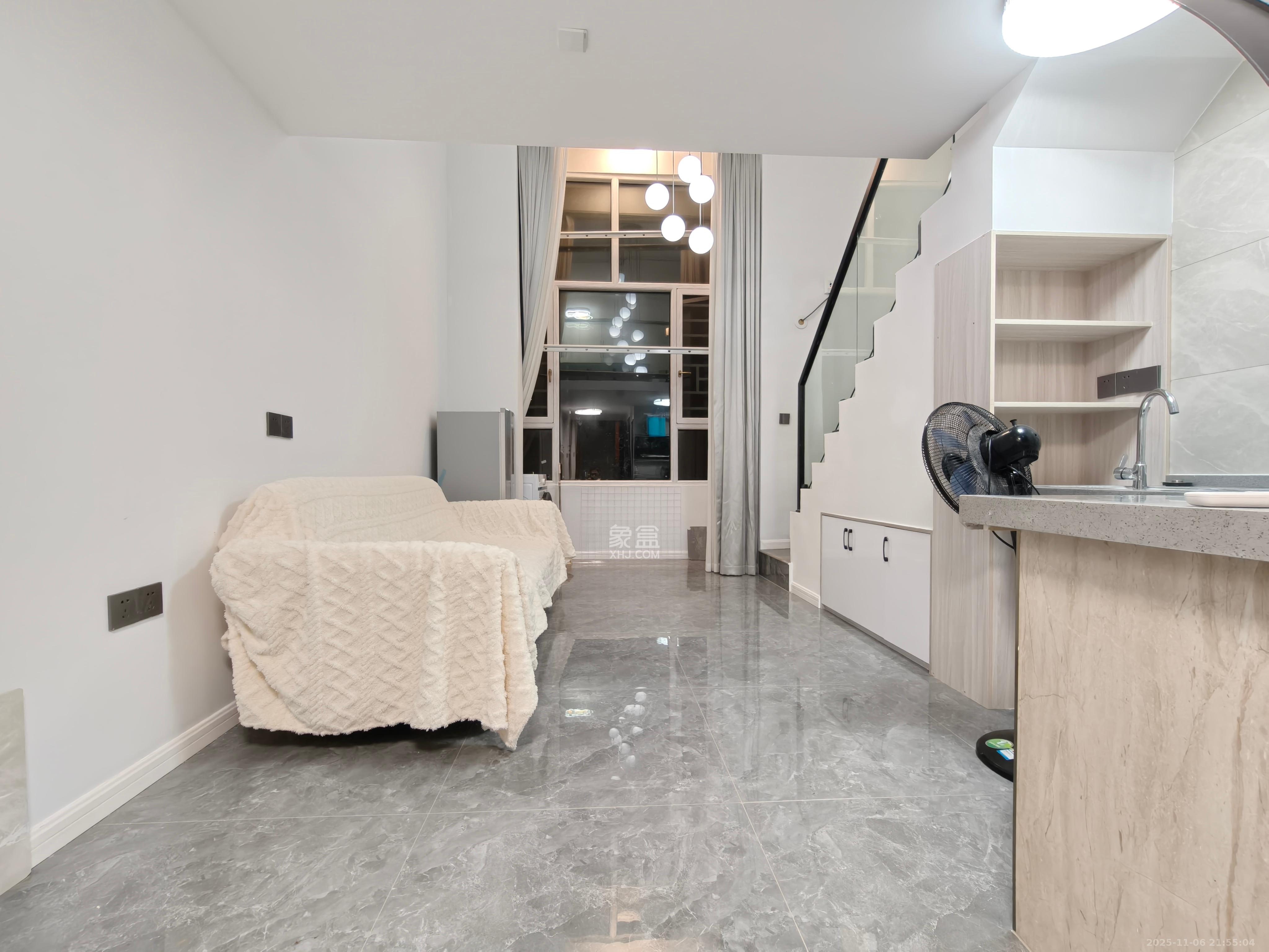 碧桂园星荟 1室0厅0卫 1300.0元/月 碧桂园星荟 1室0厅0卫 1300.0元/月室内图