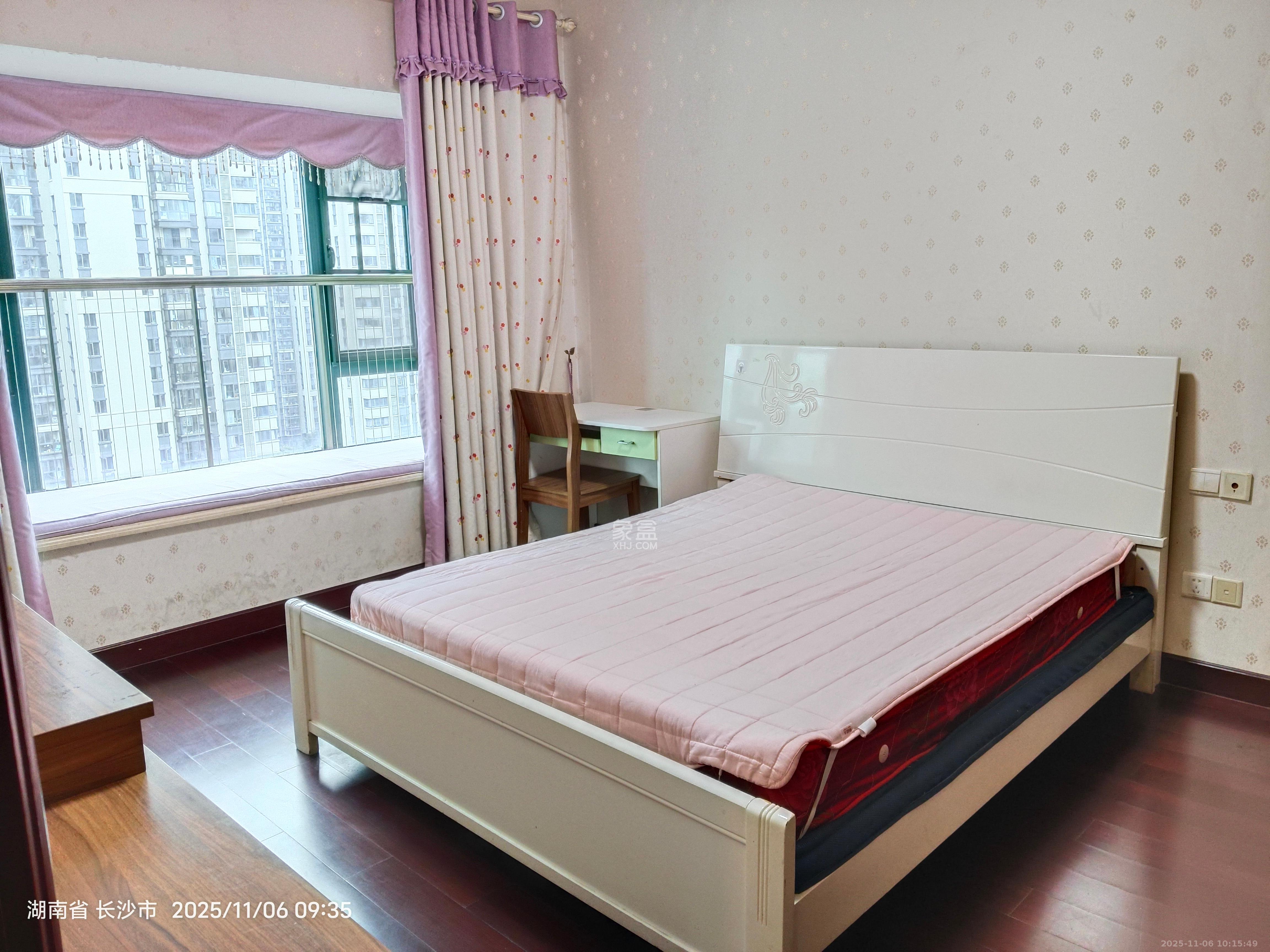 恒大翡翠华庭  3室2厅1卫    2200.0元/月室内图