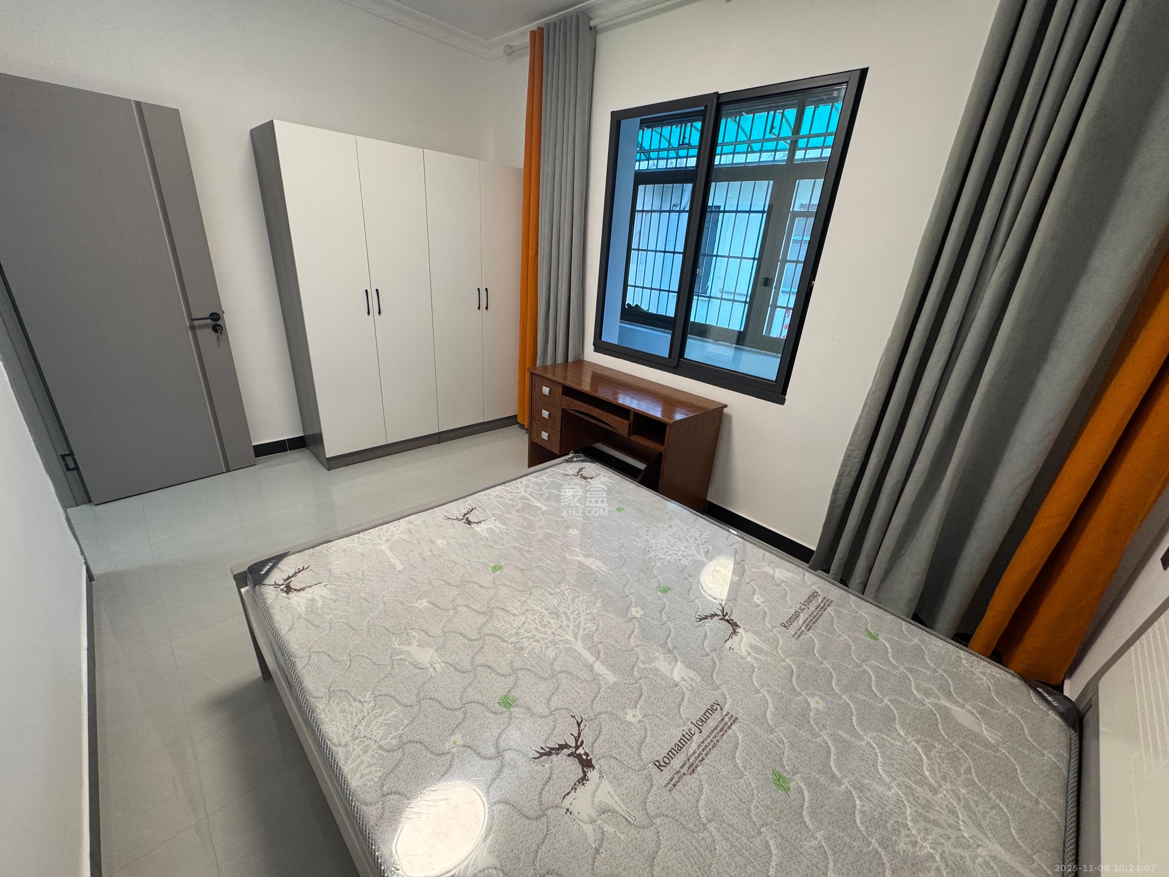 湖商住宅楼 2室2厅1卫 2500.0元/月 湖商住宅楼 2室2厅1卫 2500.0元/月室内图