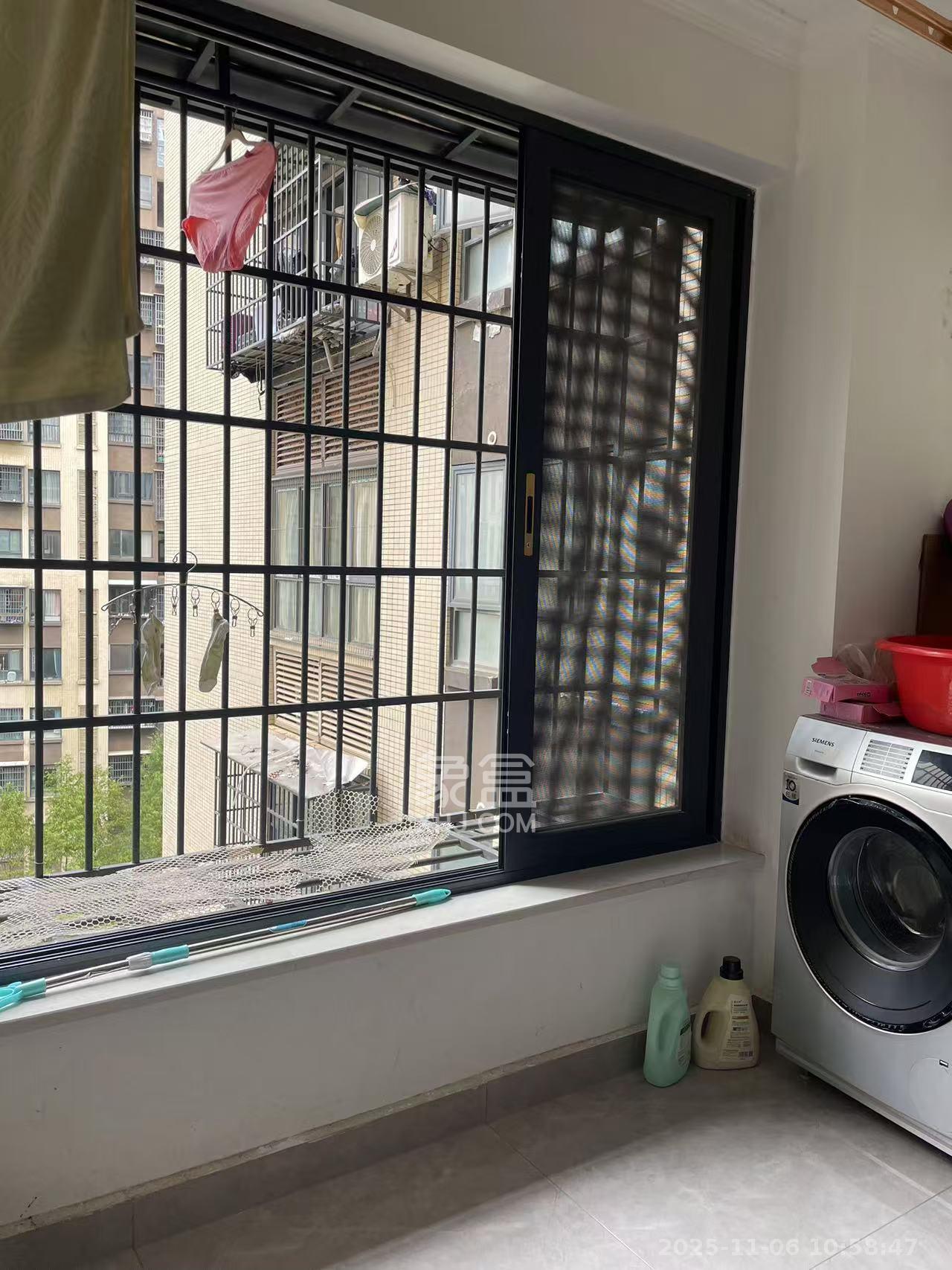 五矿紫湖香醍 4室2厅2卫 2800.0元/月 五矿紫湖香醍 4室2厅2卫 2800.0元/月室内图