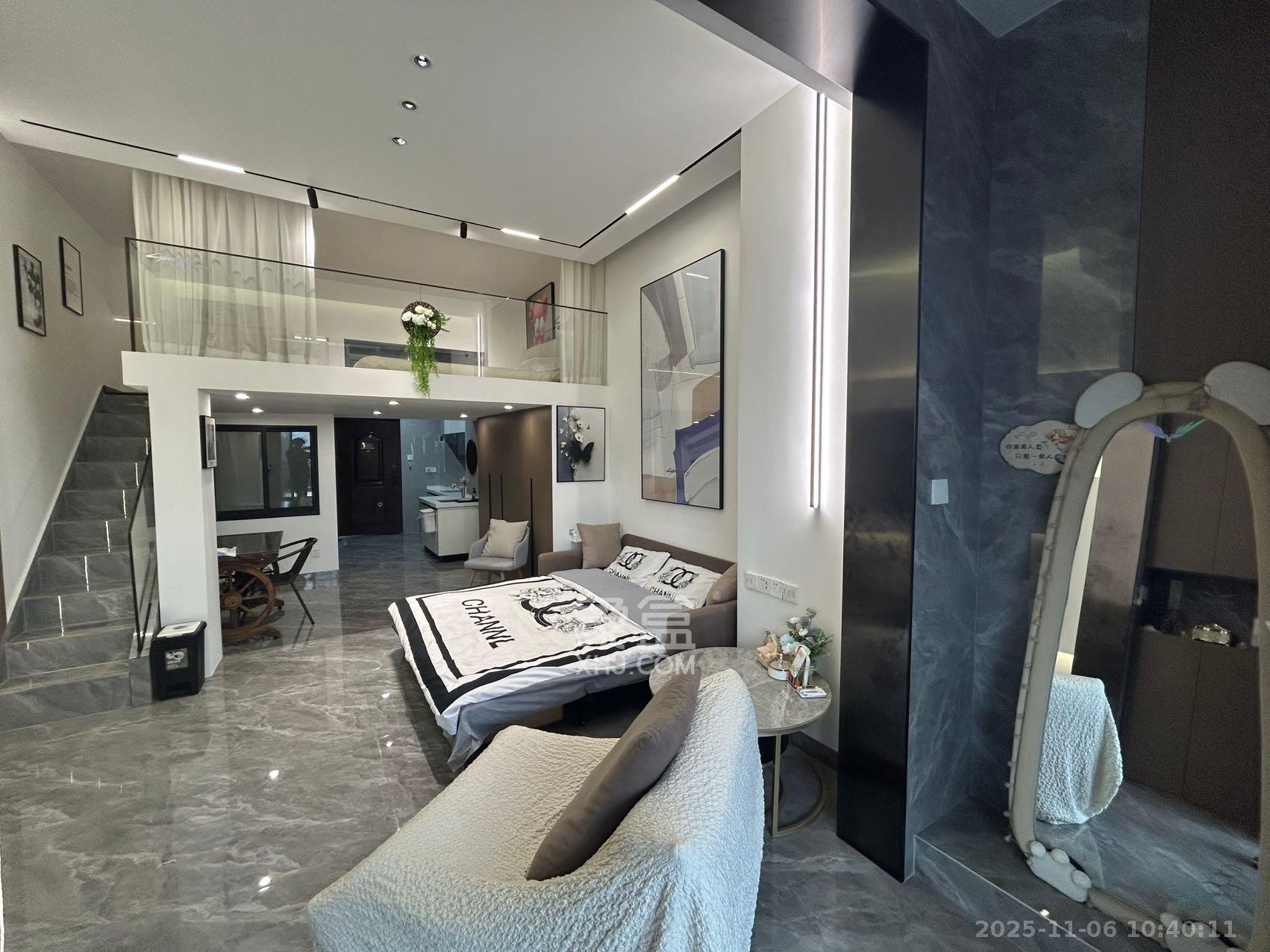 环亚高铁芯城 1室1厅1卫 2800.0元/月 环亚高铁芯城 1室1厅1卫 2800.0元/月室内图