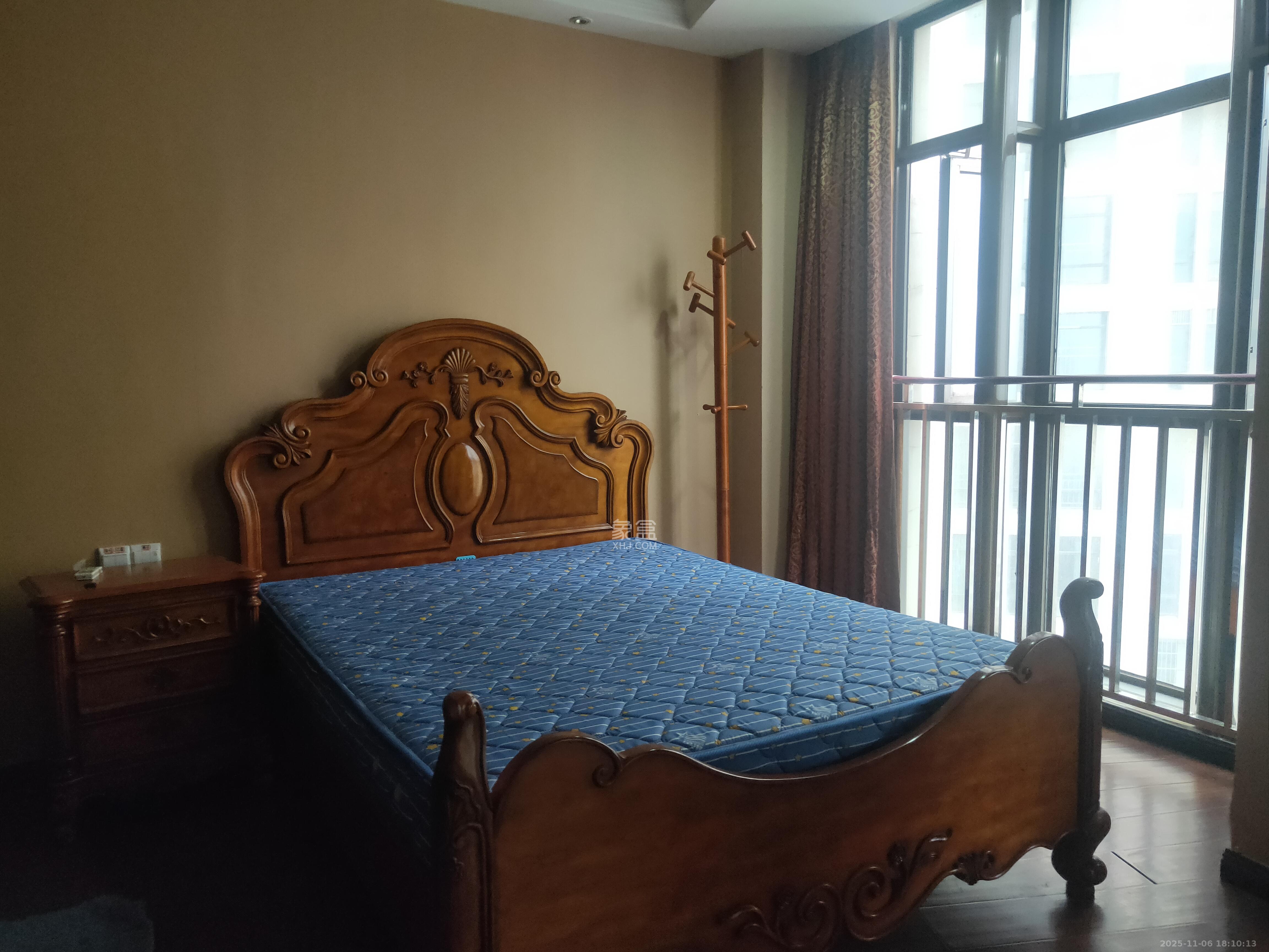 铂宫  1室1厅1卫    2000.0元/月室内图