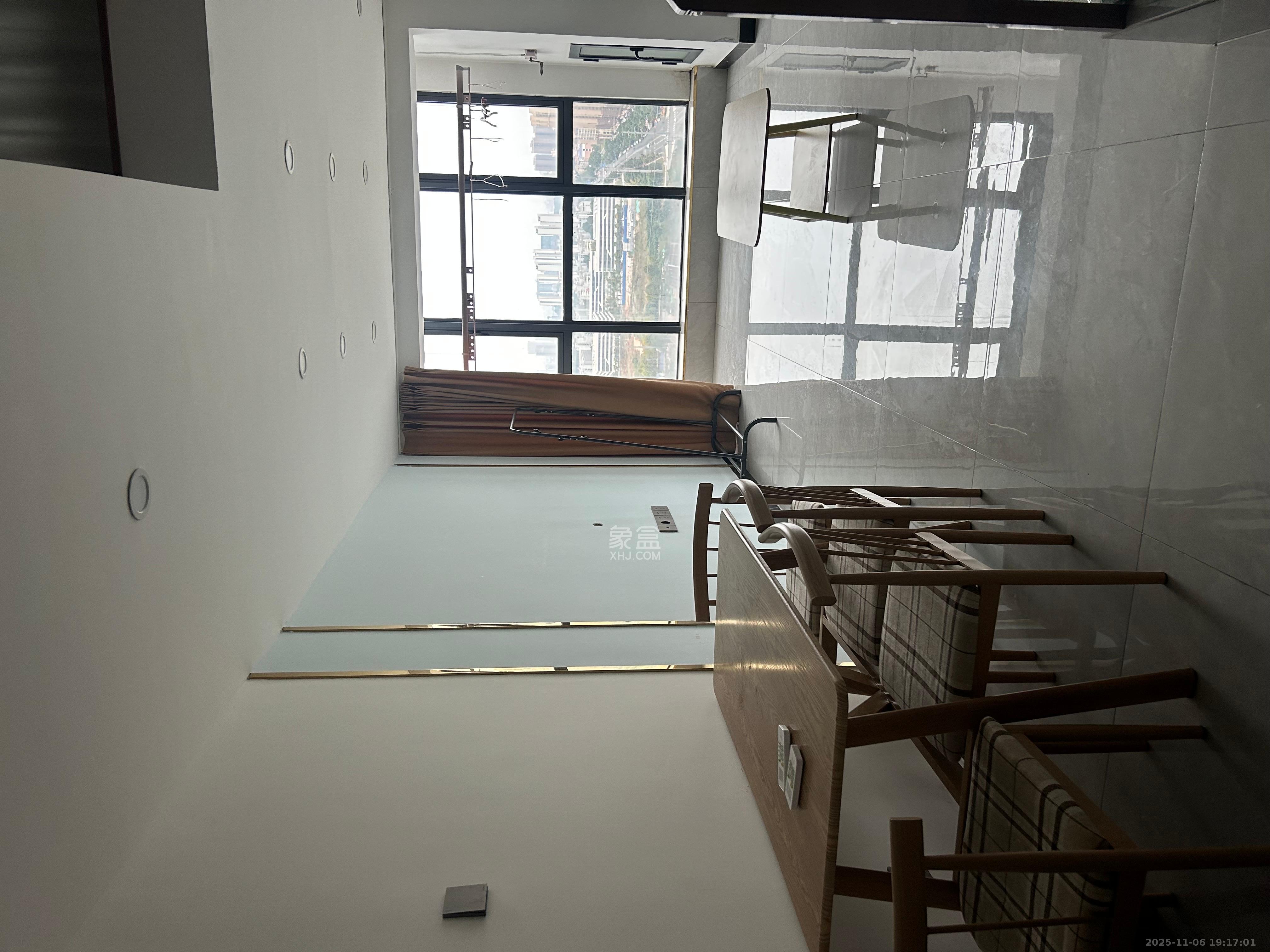 海伦春天 1室1厅1卫 1600.0元/月 海伦春天 1室1厅1卫 1600.0元/月室内图