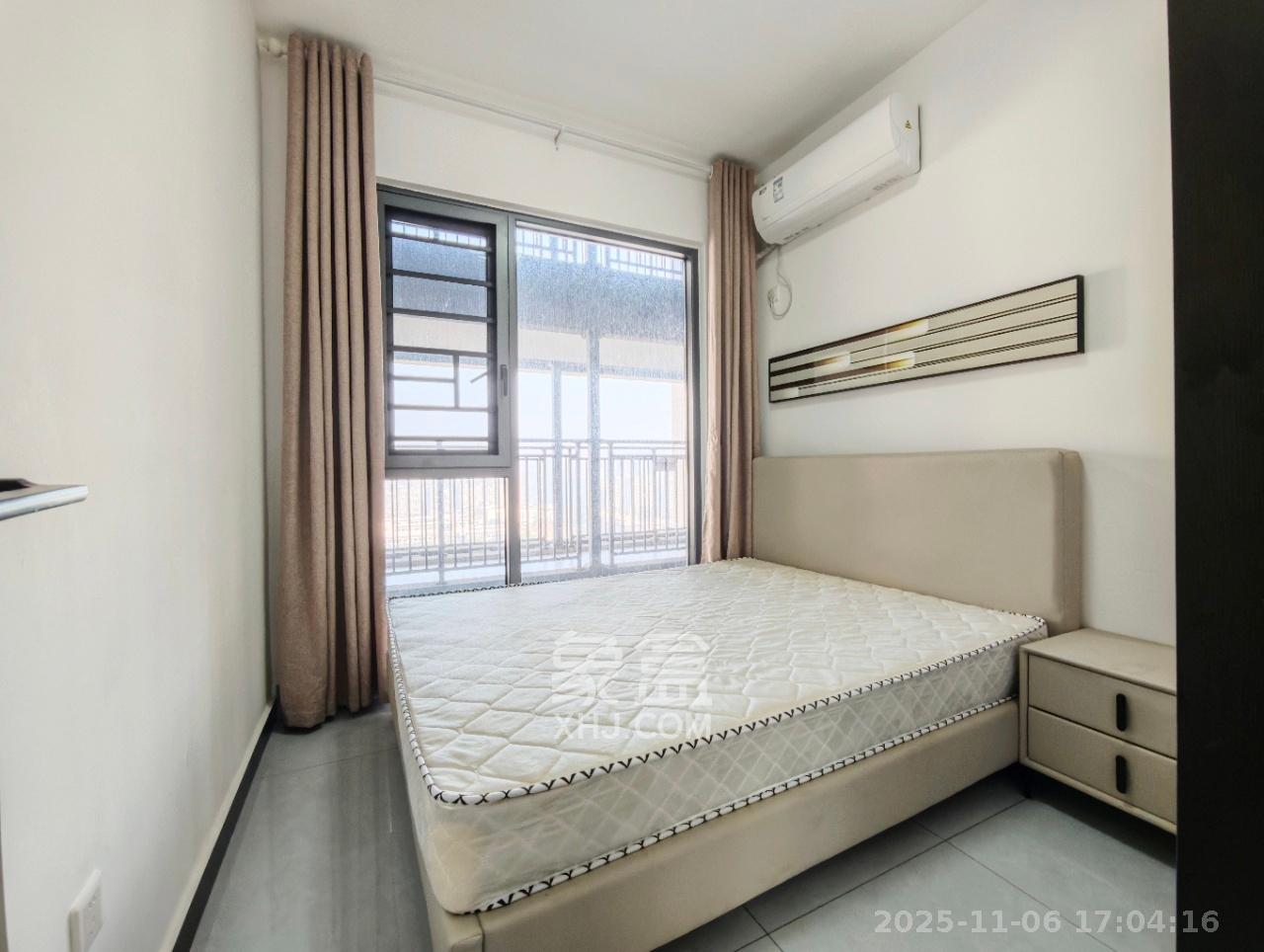 卓越伊景苑  3室2厅2卫    2700.0元/月室内图