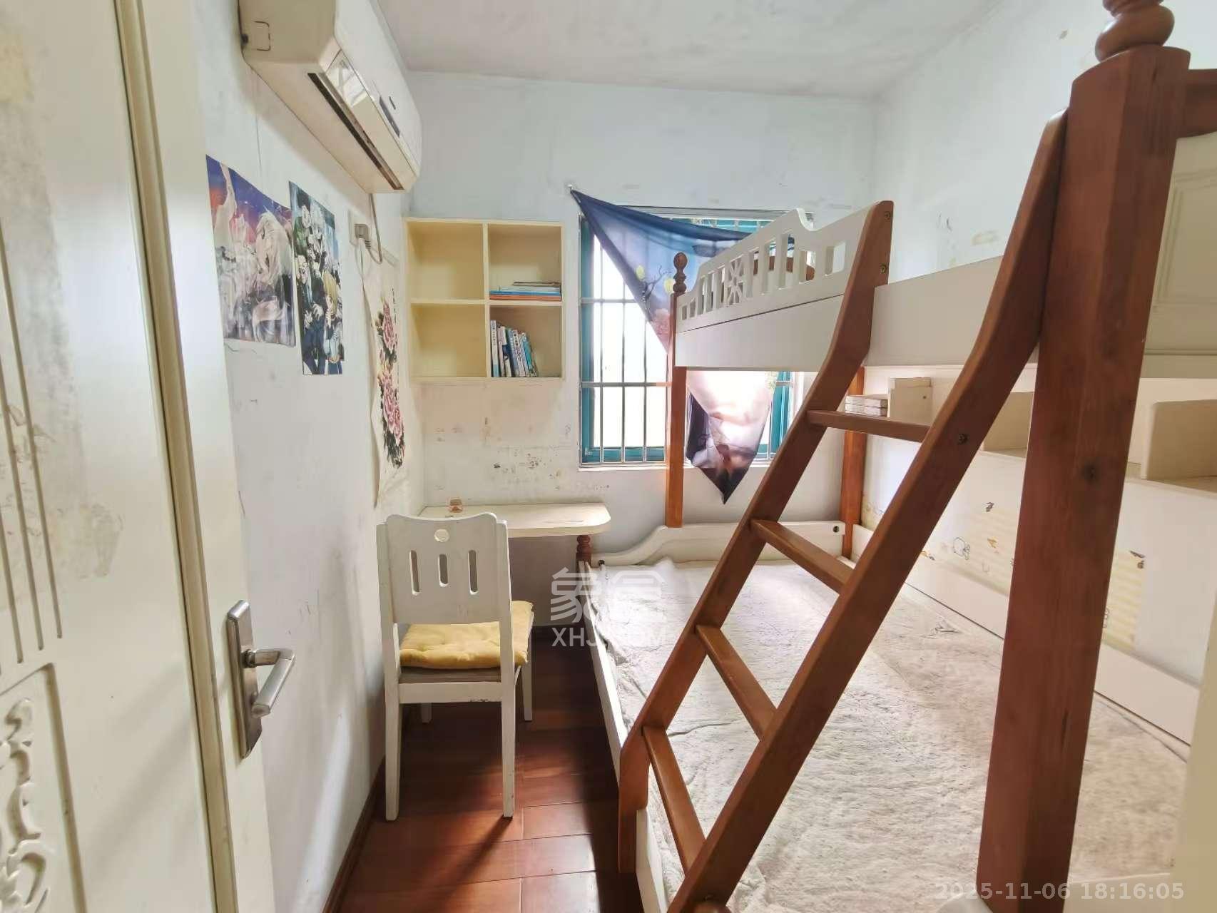 蝴蝶谷  2室2厅1卫    1600.0元/月室内图