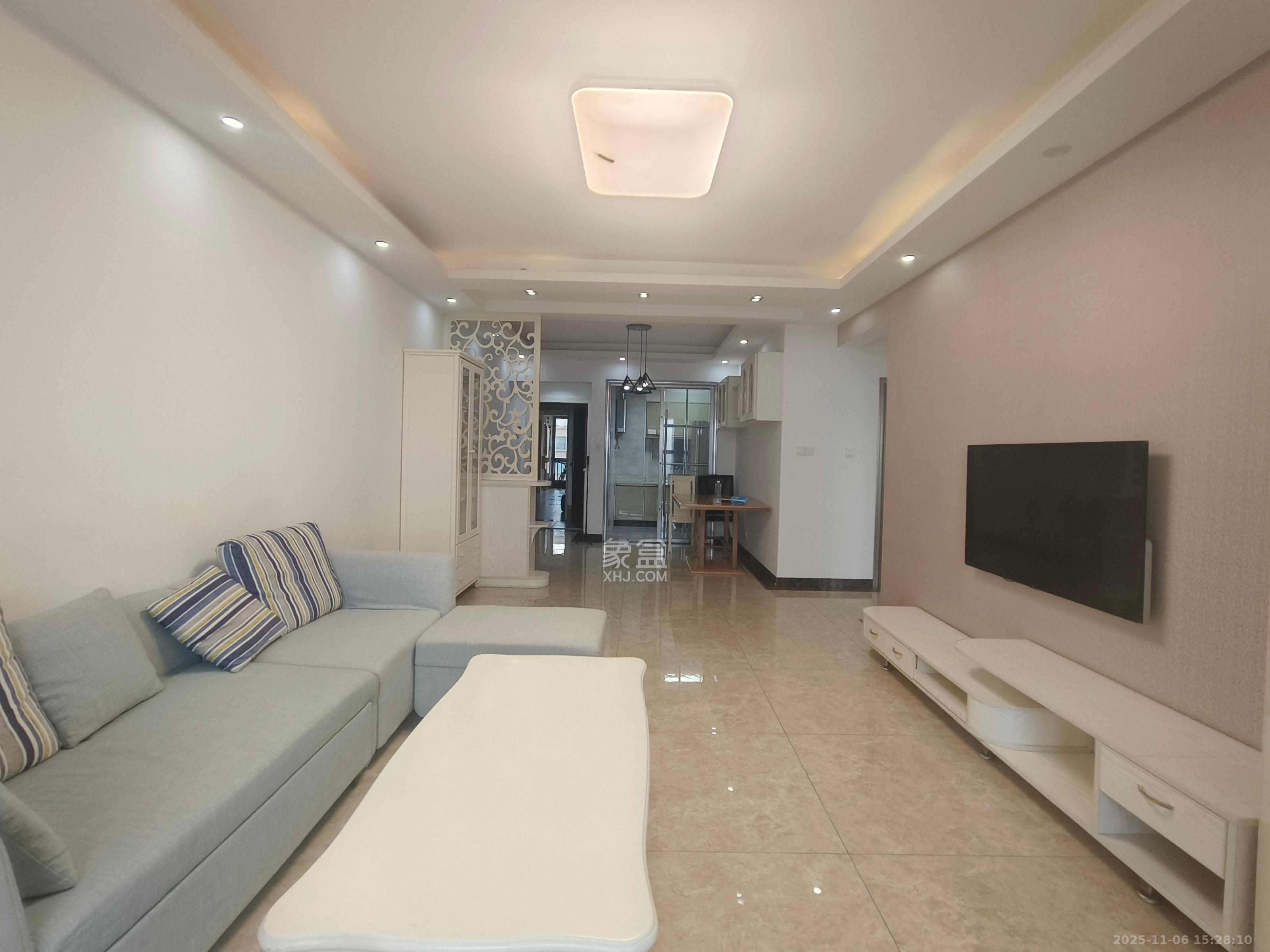 潇湘奥林匹克花园 3室2厅1卫 2400.0元/月 潇湘奥林匹克花园 3室2厅1卫 2400.0元/月室内图