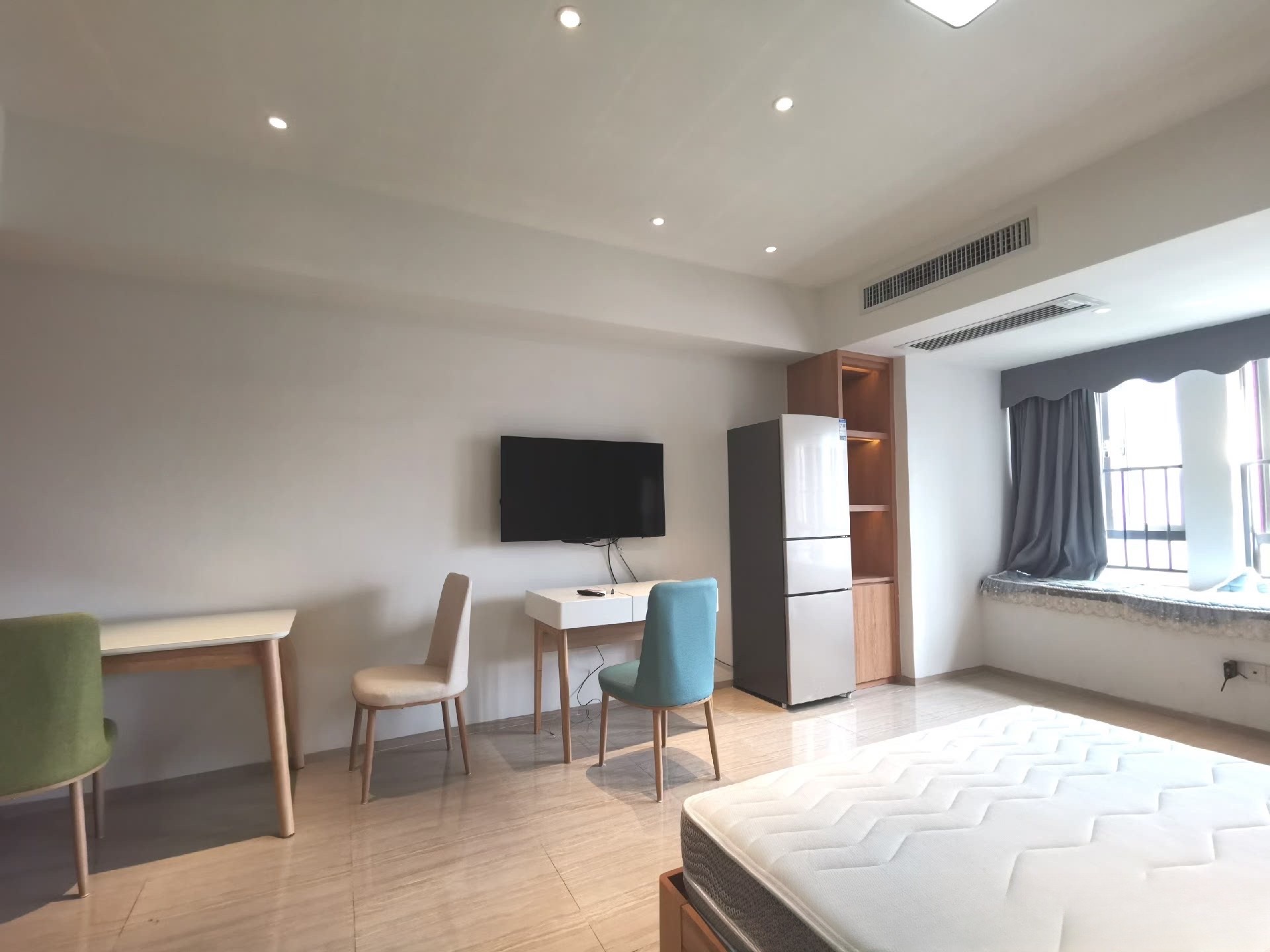 海航豪庭北苑 1室0厅1卫 2200.0元/月 海航豪庭北苑 1室0厅1卫 2200.0元/月室内图