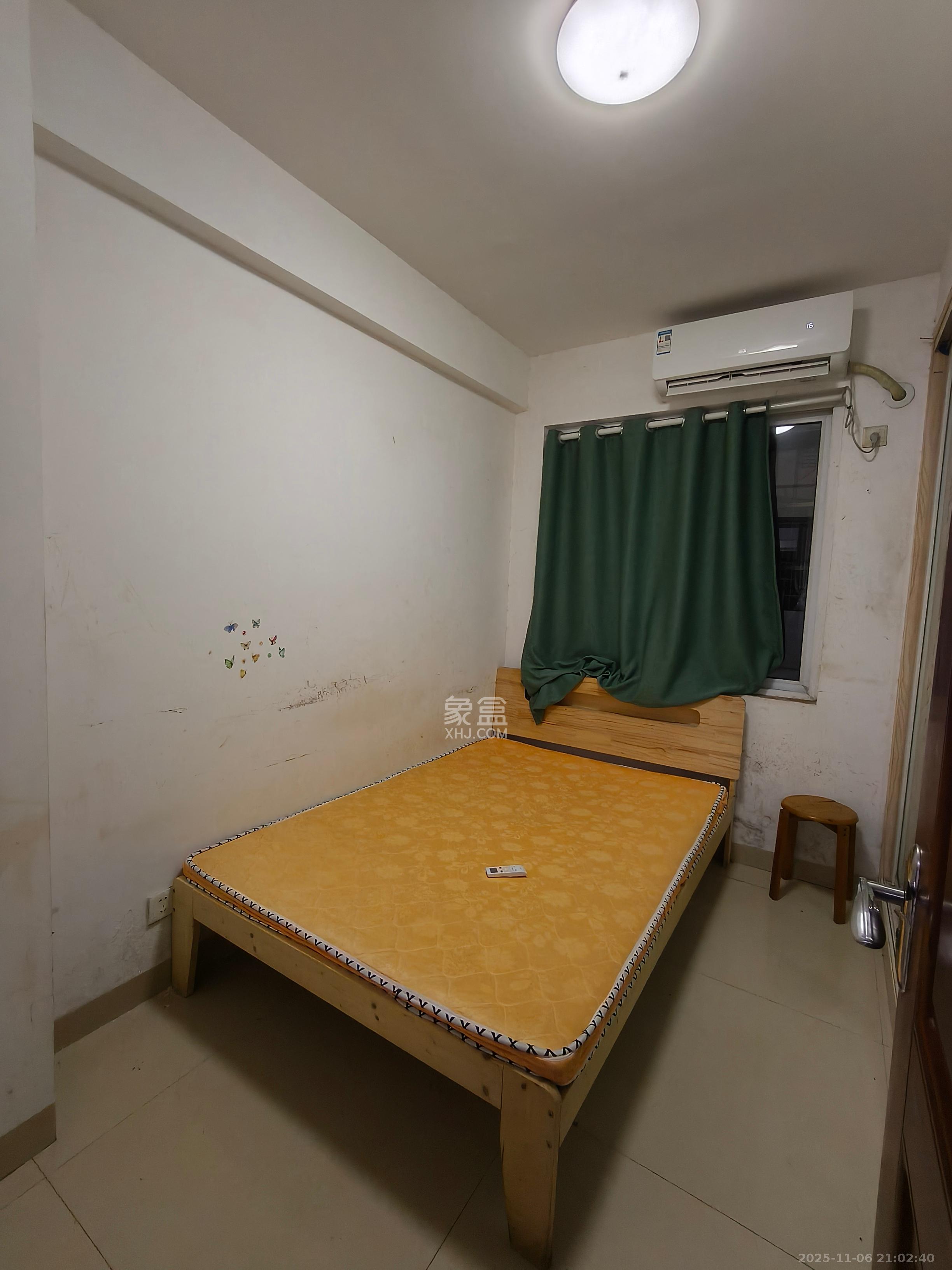 星城新宇黎锦苑  3室2厅1卫    2000.0元/月室内图