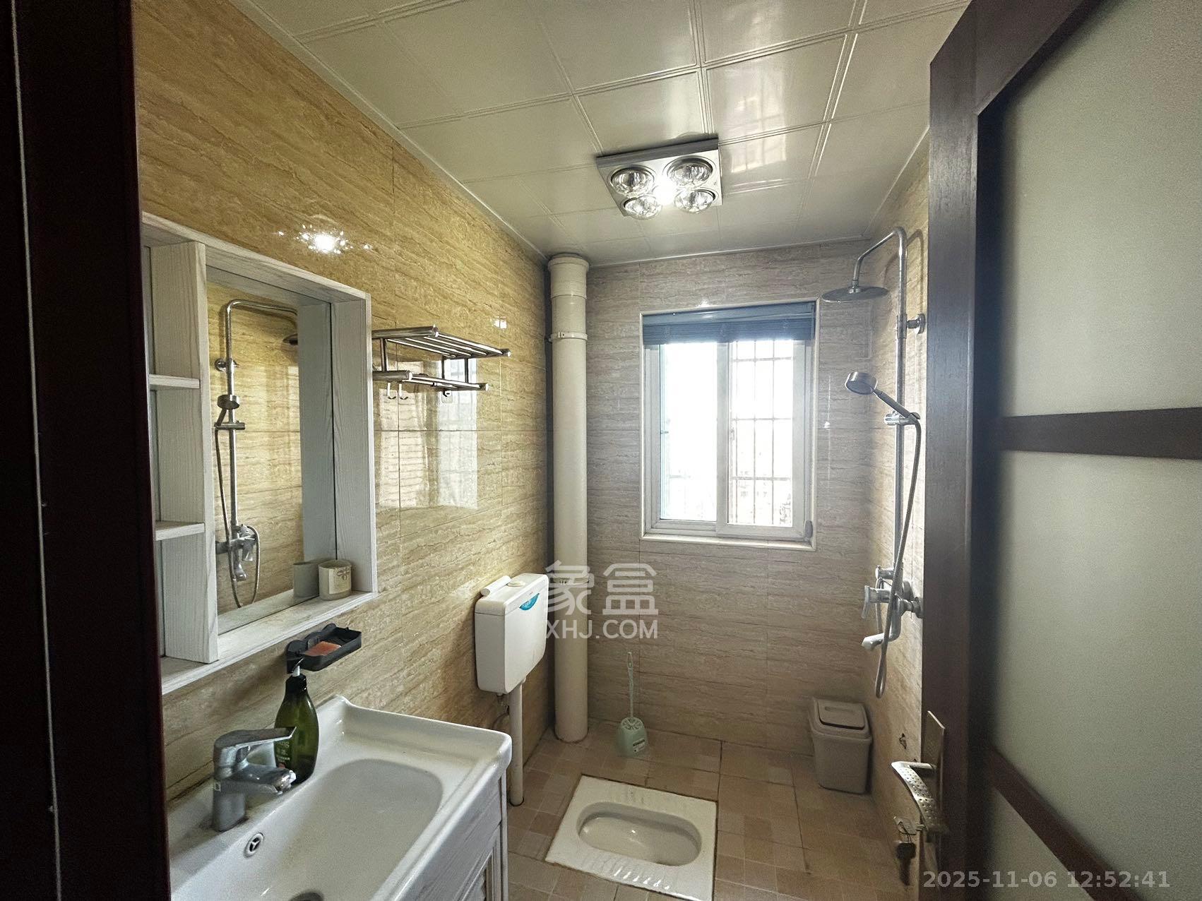 楚天世纪城东苑  2室2厅1卫    1600.0元/月室内图