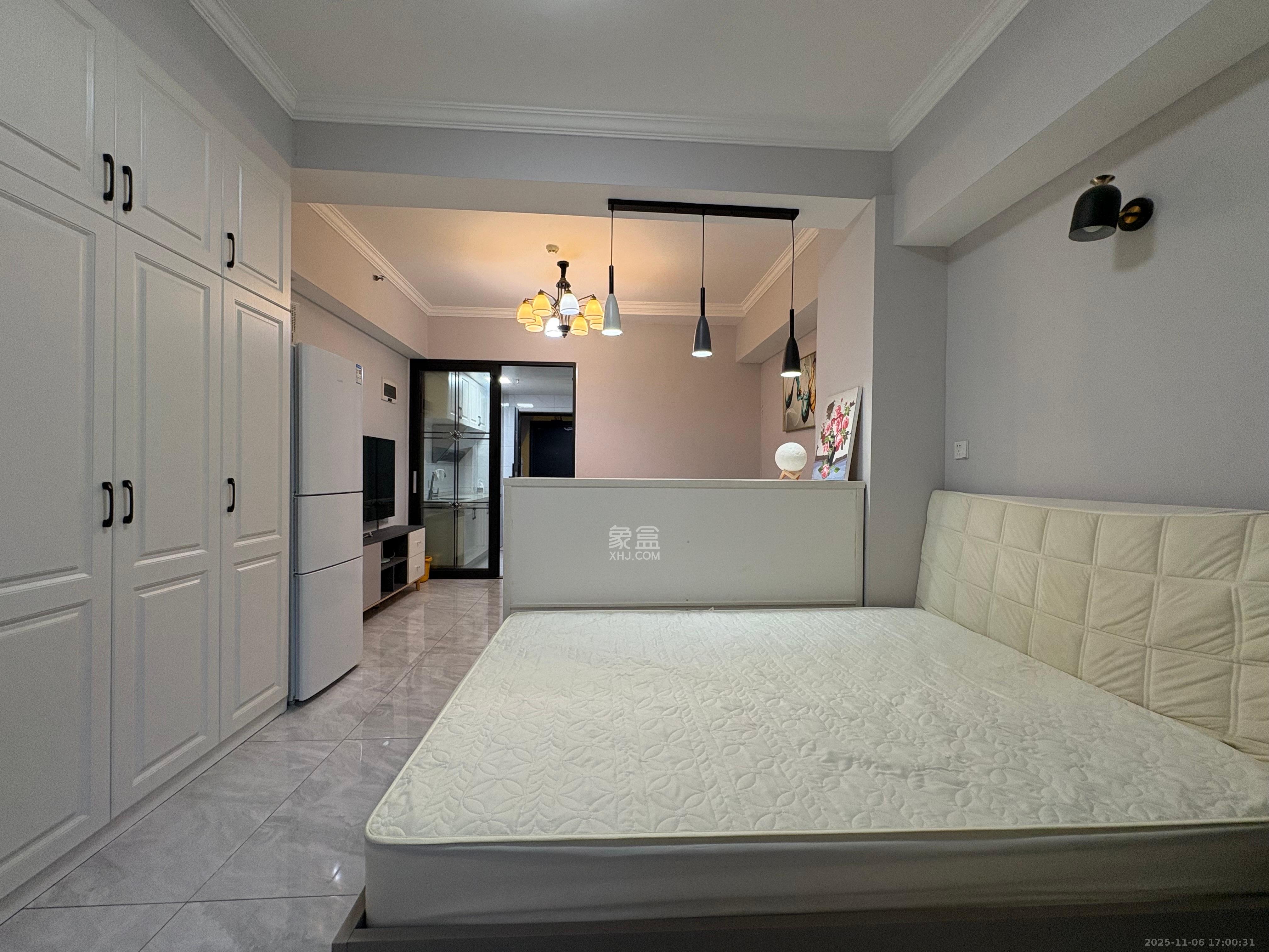 芙蓉万国城MOMA(卓越汇富苑) 1室1厅1卫 1400.0元/月 芙蓉万国城MOMA(卓越汇富苑) 1室1厅1卫 1400.0元/月室内图