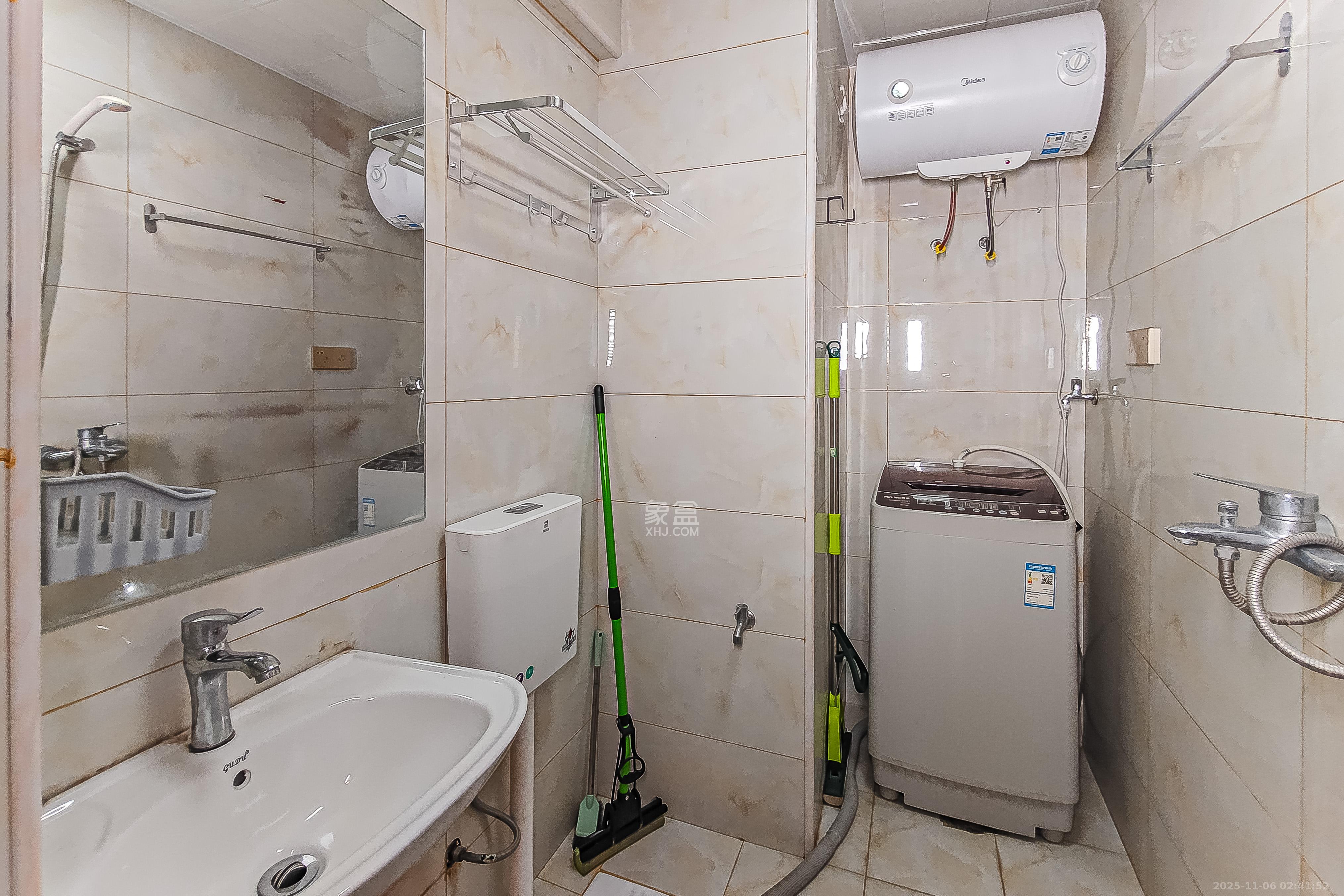 雅第大厦  1室1厅1卫    50.0万卫生间