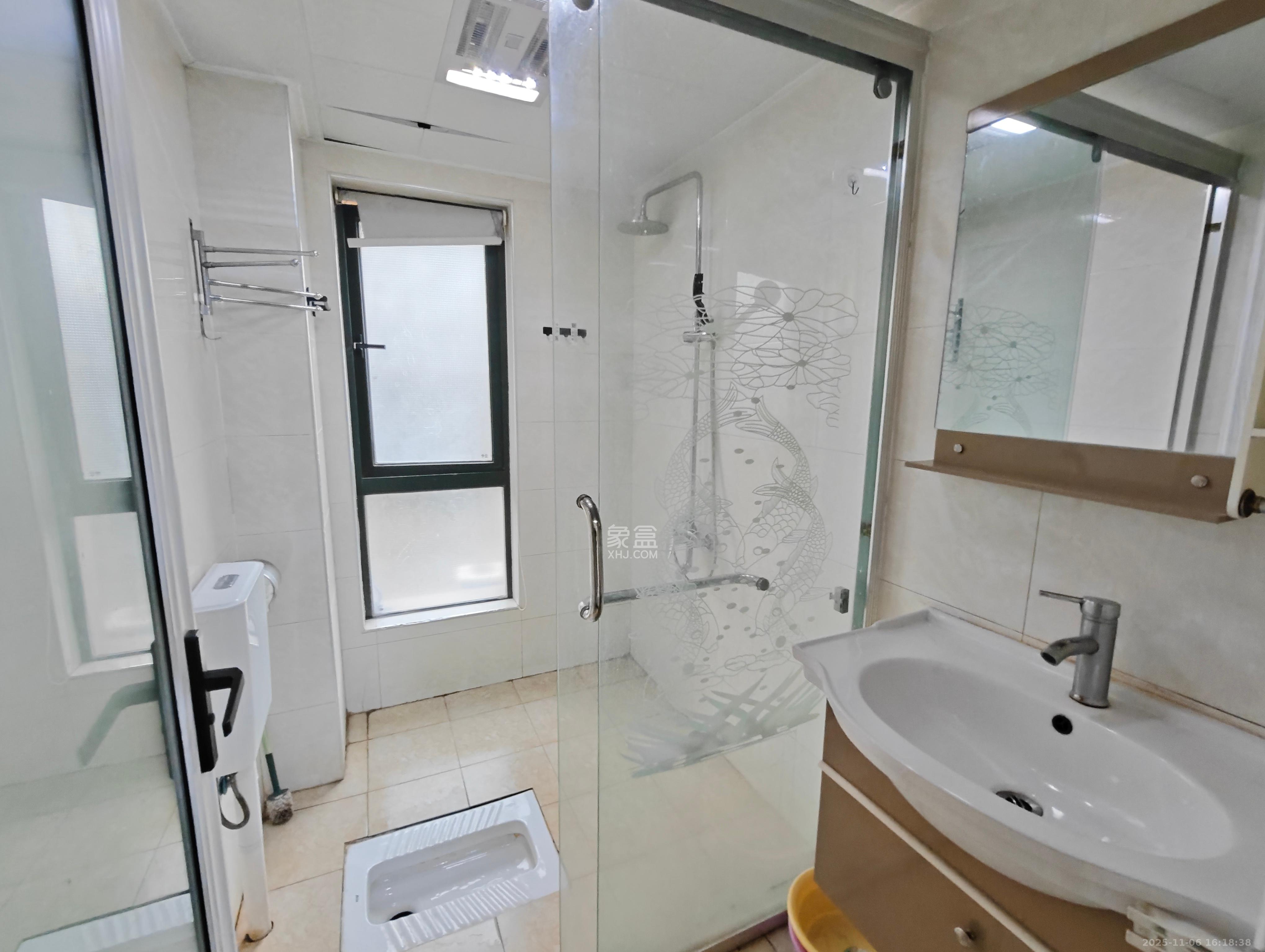 兴旺正佳广场(金石雅苑) 1室2厅1卫 2600.0元/月 兴旺正佳广场(金石雅苑) 1室2厅1卫 2600.0元/月室内图