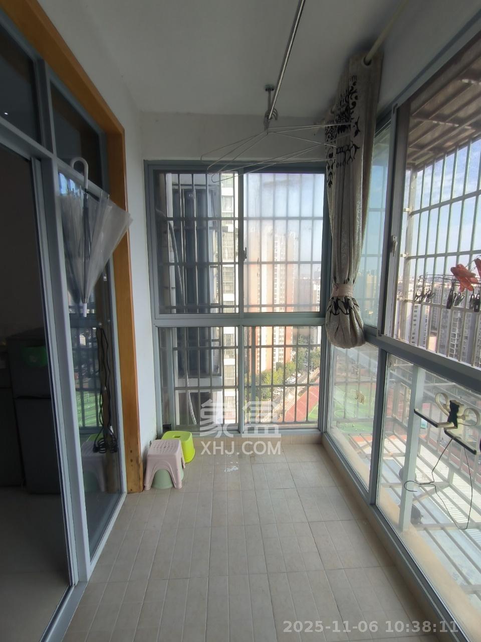 天天向上 2室2厅1卫 2000.0元/月 天天向上 2室2厅1卫 2000.0元/月室内图