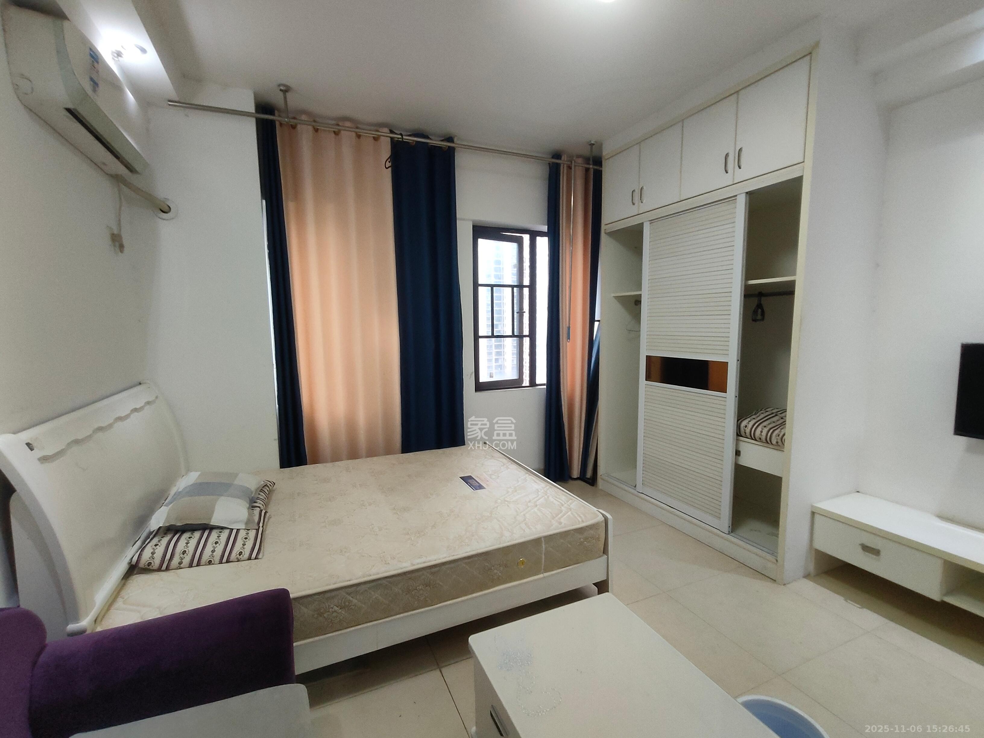 钰龙天下二期(钰龙佳园) 1室1厅1卫 1200.0元/月 钰龙天下二期(钰龙佳园) 1室1厅1卫 1200.0元/月室内图