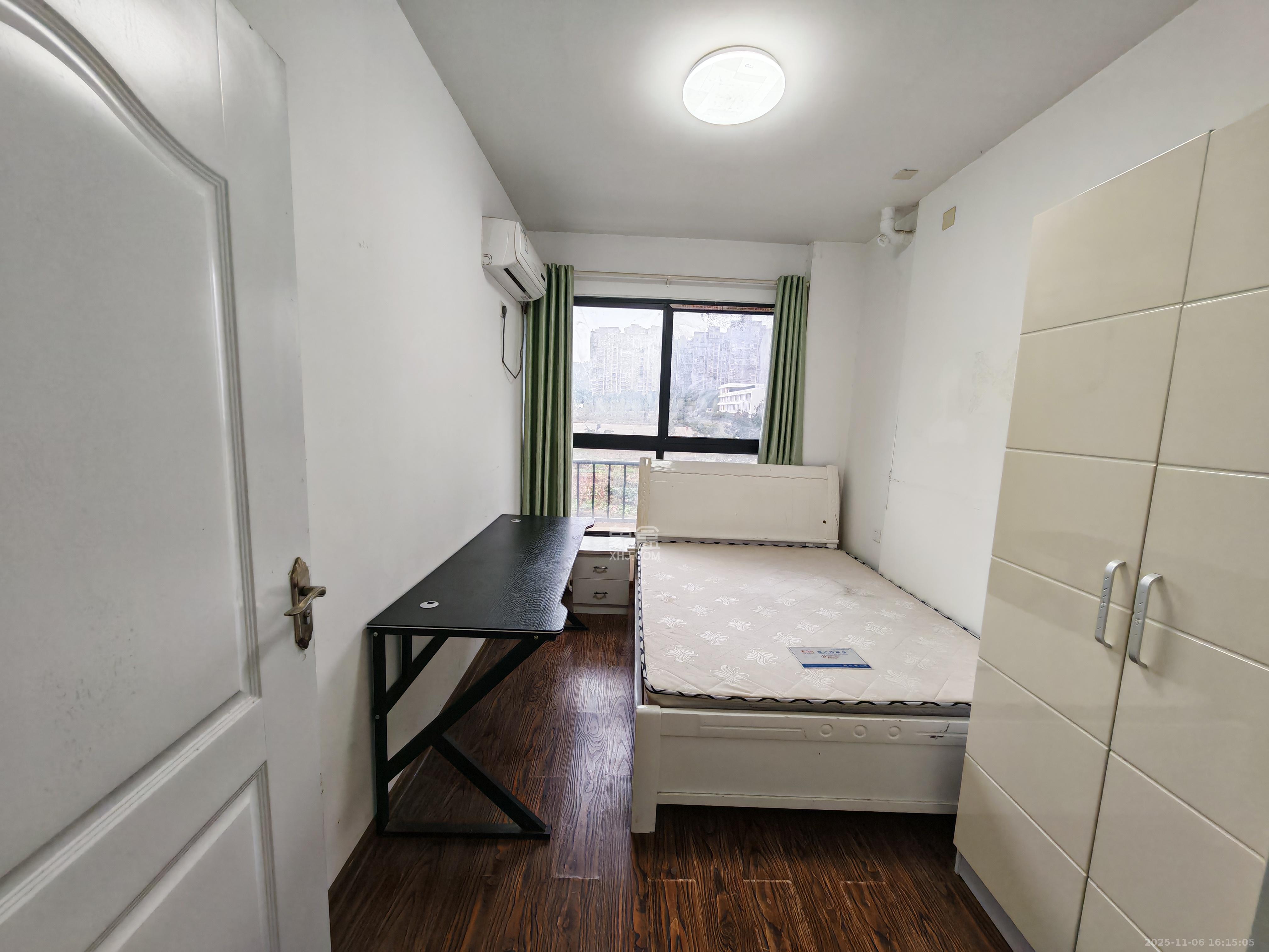 米兰春天 4室2厅2卫 2200.0元/月 米兰春天 4室2厅2卫 2200.0元/月室内图