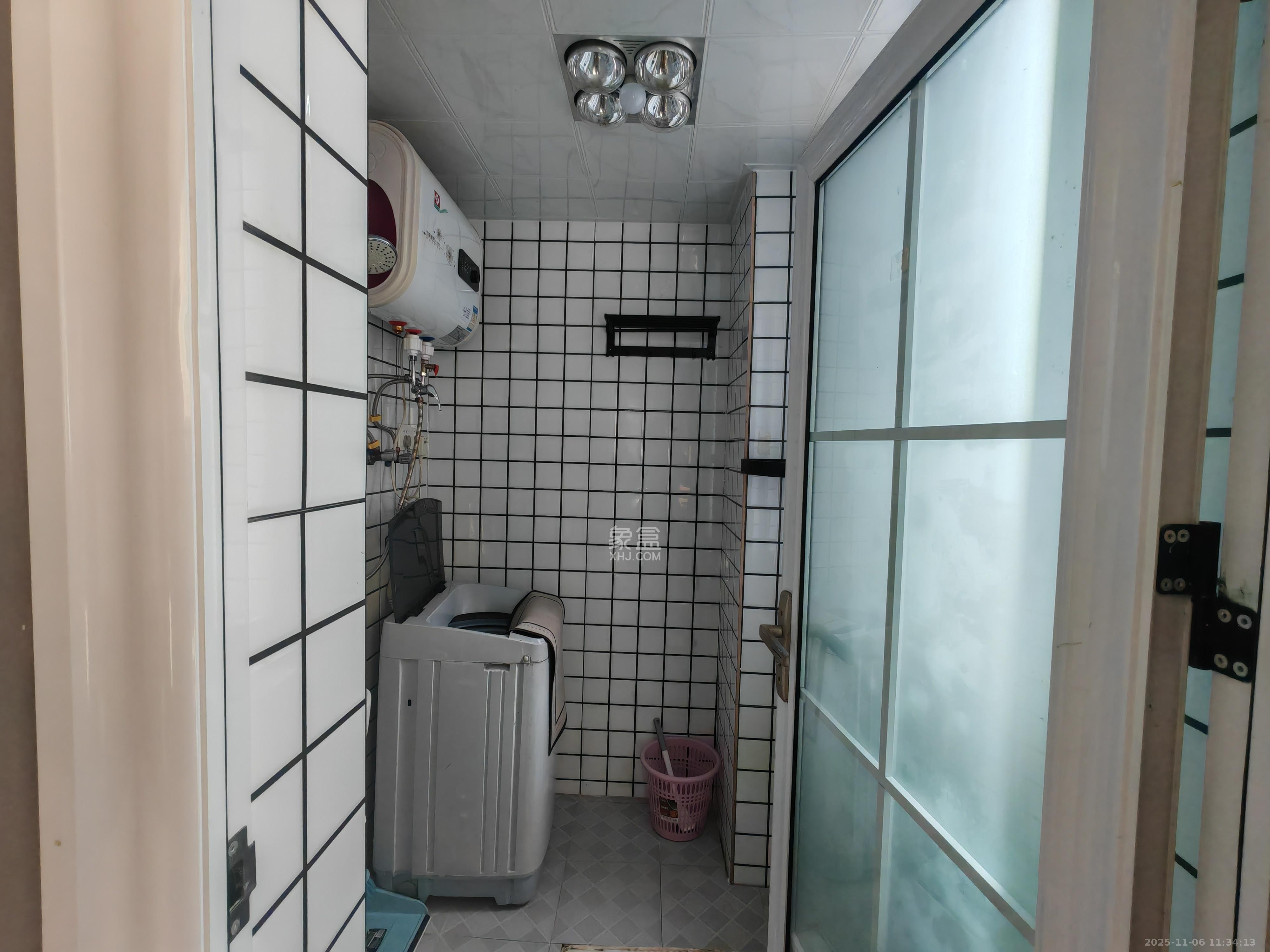 湖湾世景  1室1厅1卫    750.0元/月室内图