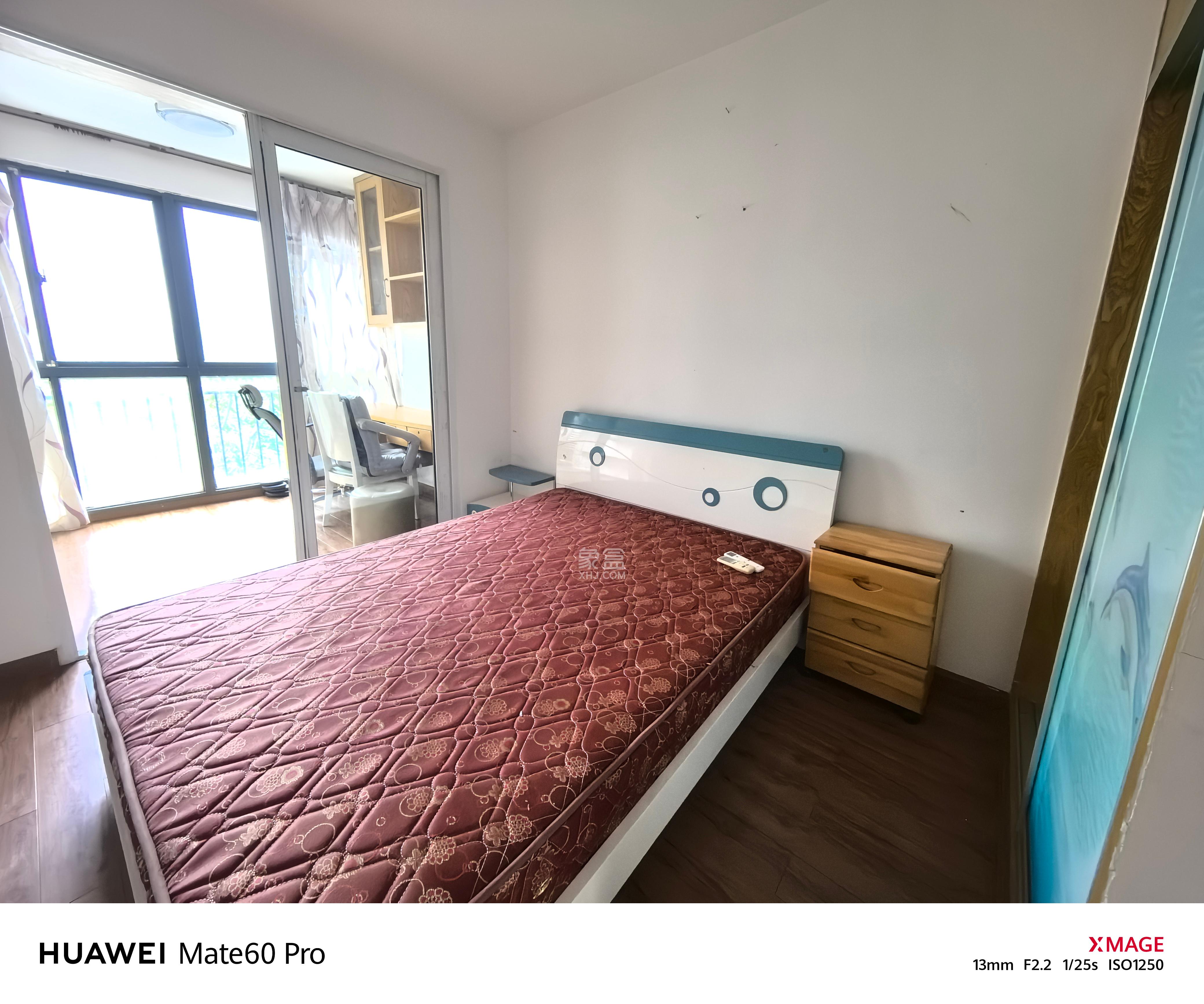 万国城（当代满庭春MOMA）一期  3室2厅2卫    2300.0元/月室内图