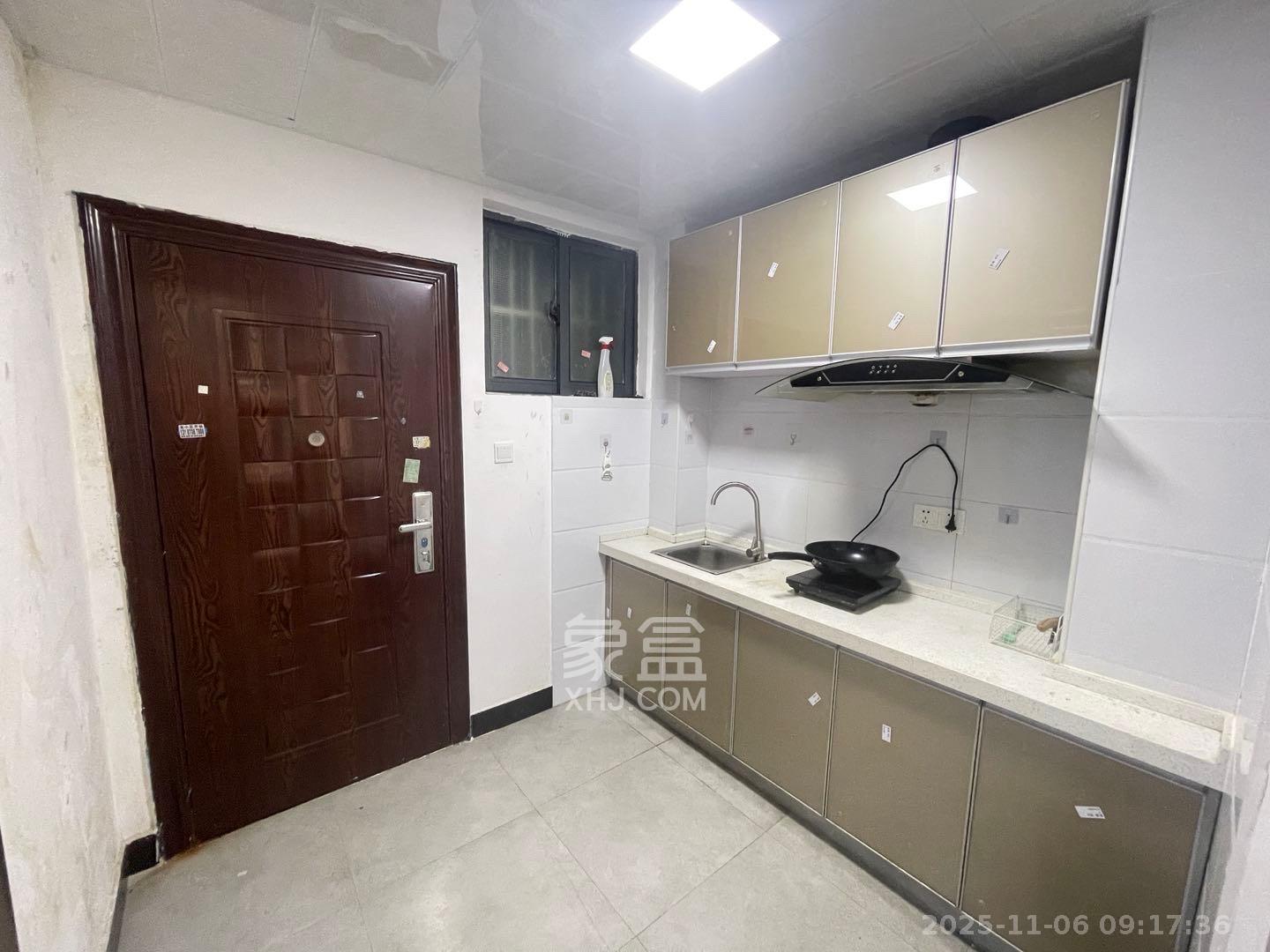 剑桥名门  1室1厅1卫    1400.0元/月室内图