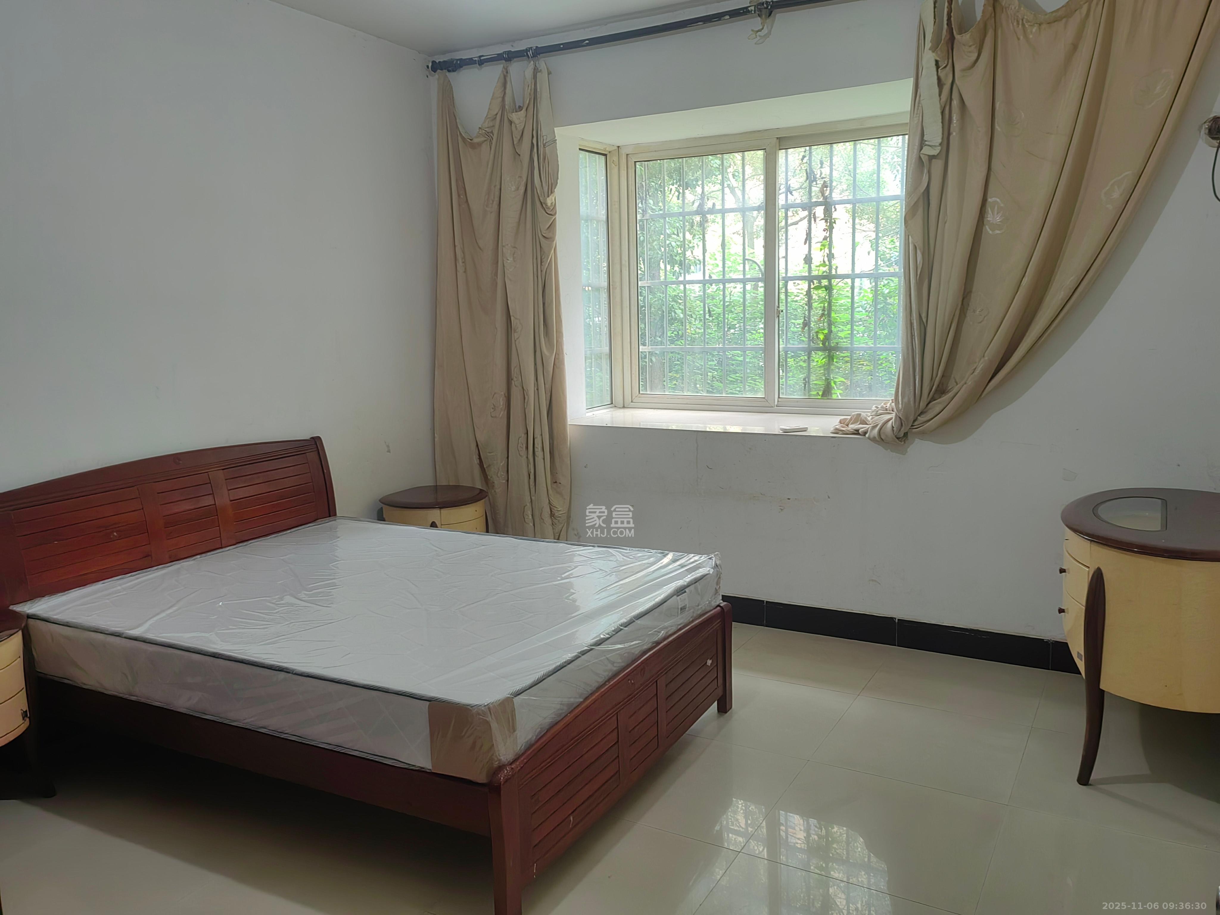 创业乐园  2室2厅1卫    1000.0元/月室内图