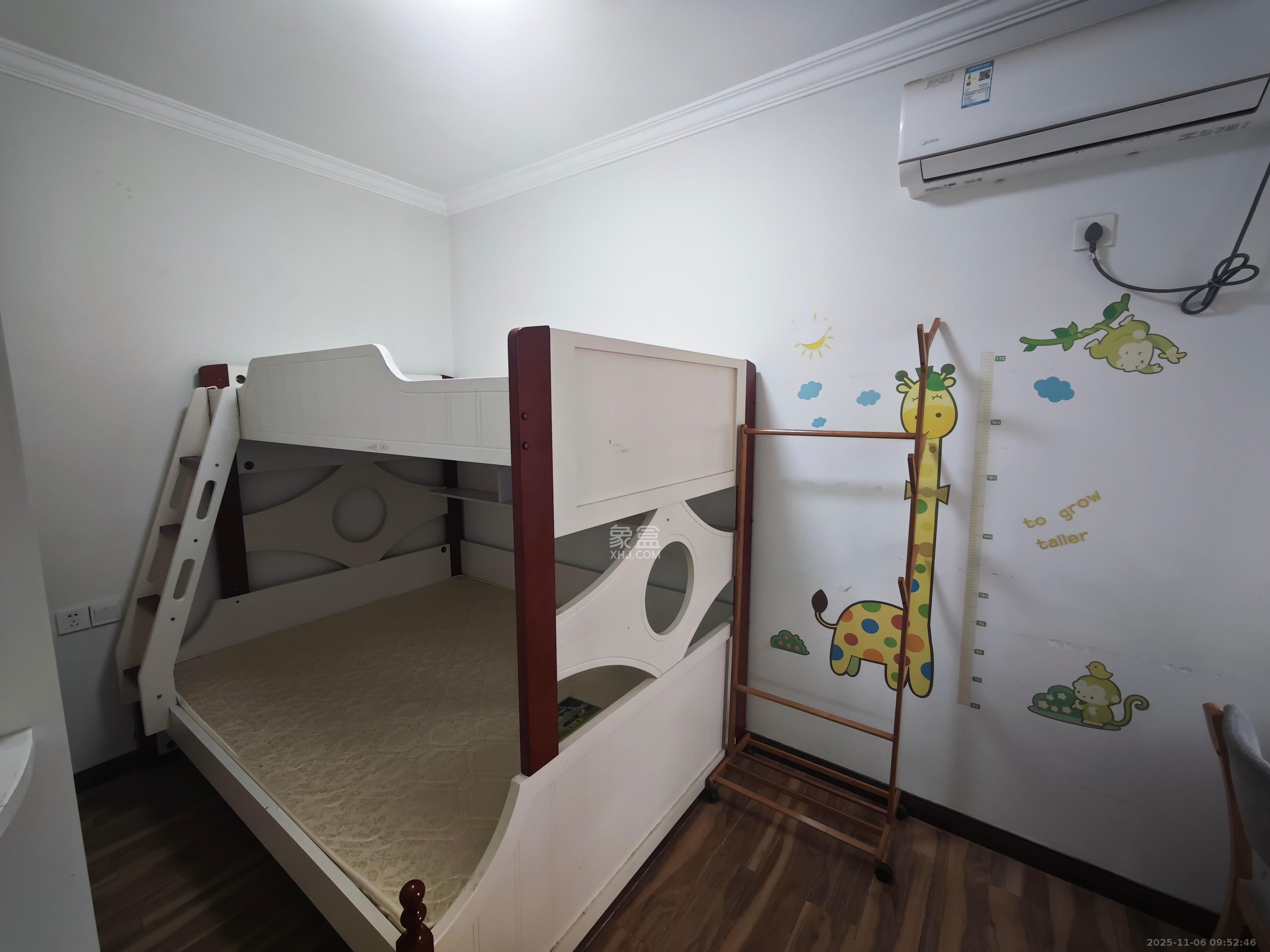 澳海澜庭  2室2厅1卫    1600.0元/月室内图